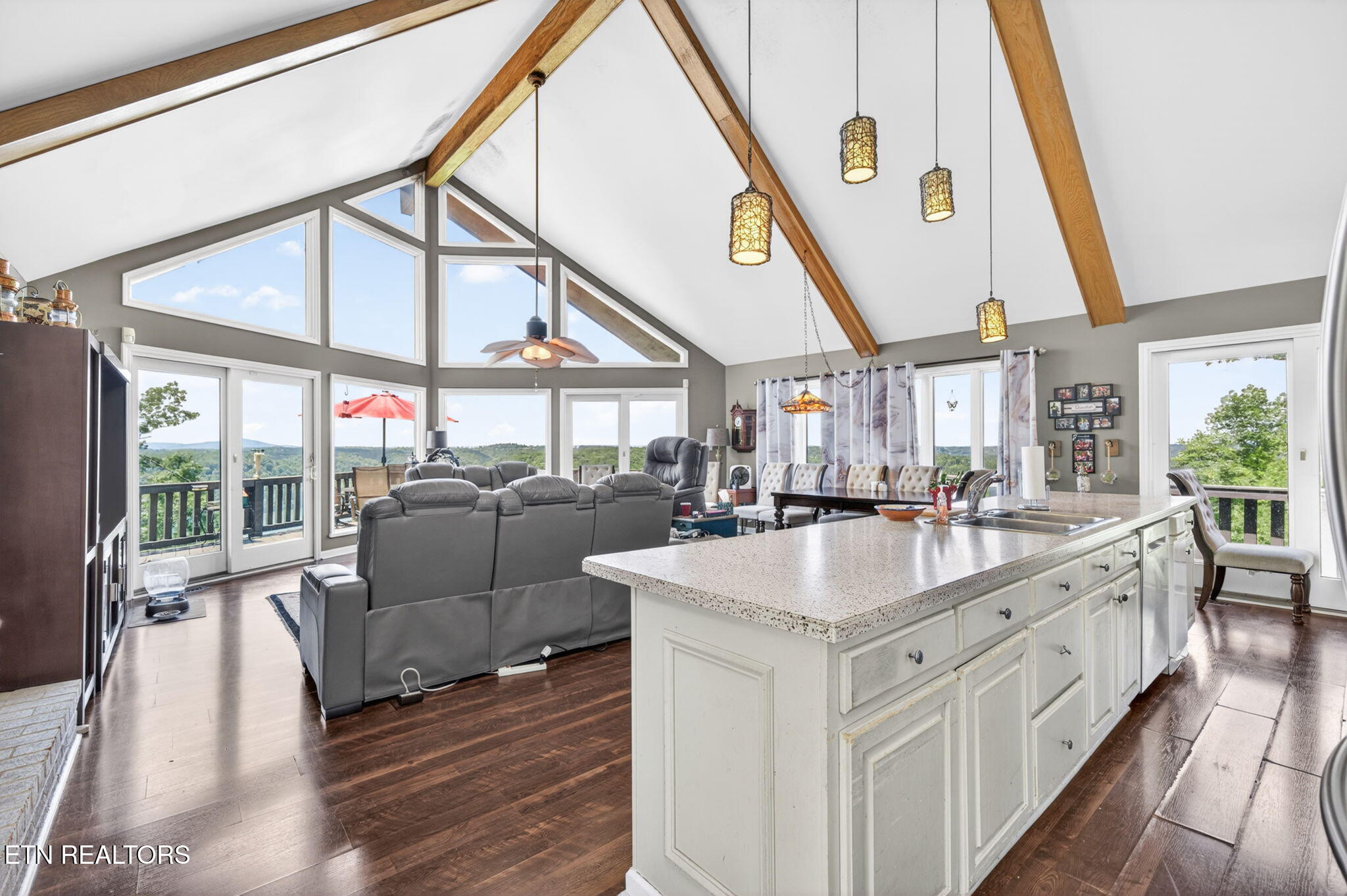 2051 Scenic View Court Byrdstown TN 38549