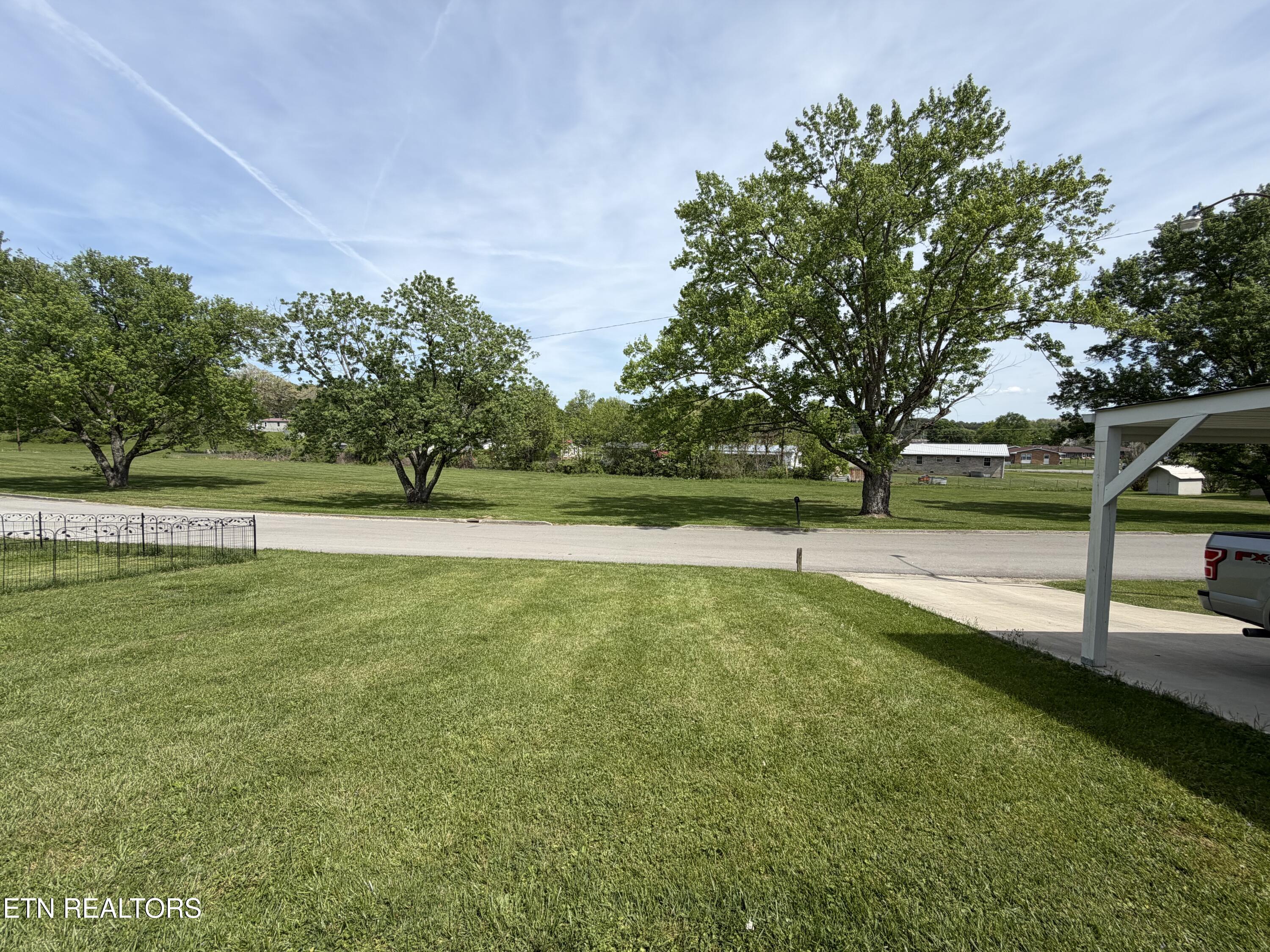 179 Troxel Drive Oneida TN 37841