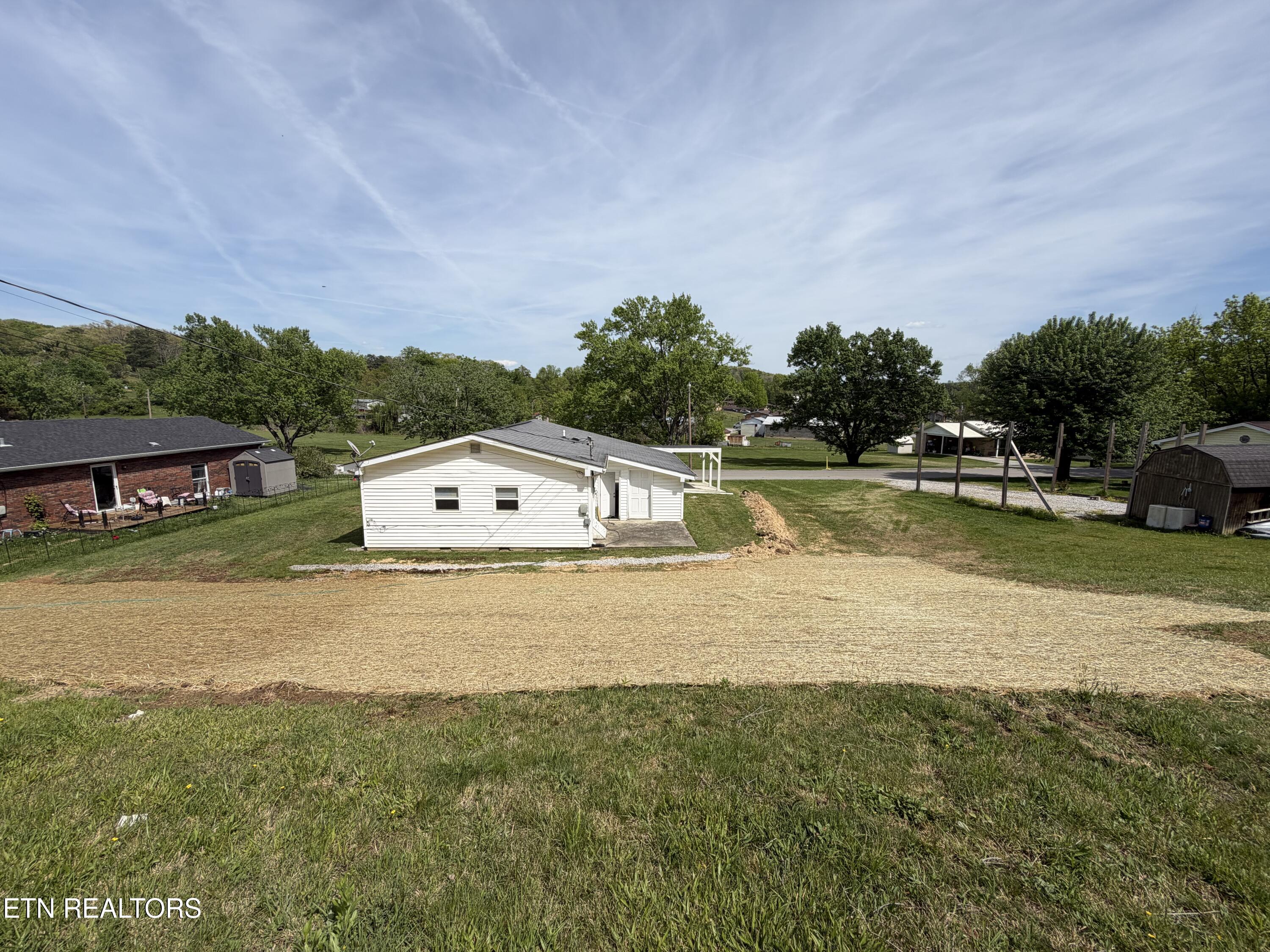 179 Troxel Drive Oneida TN 37841