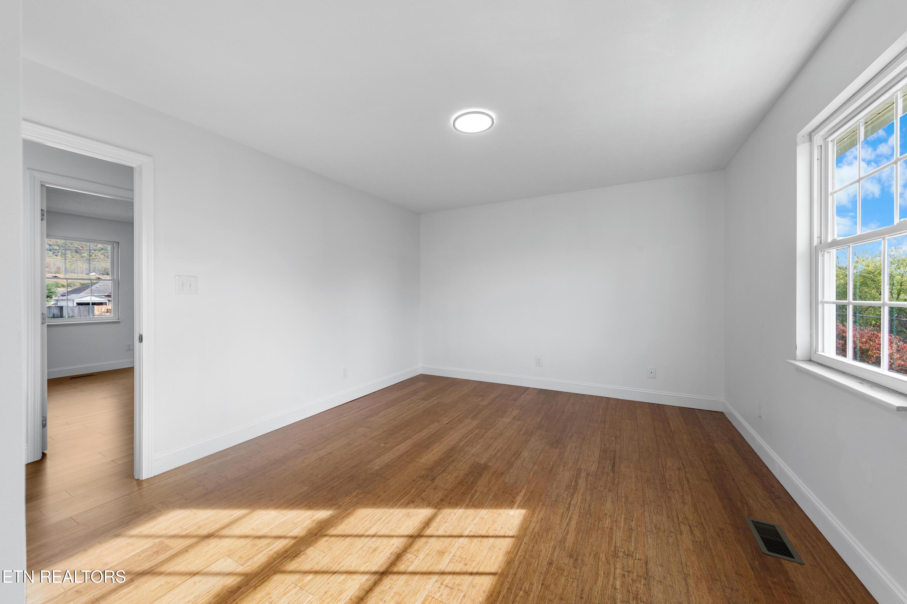 317 Indian Mound Circle Jacksboro TN 37757