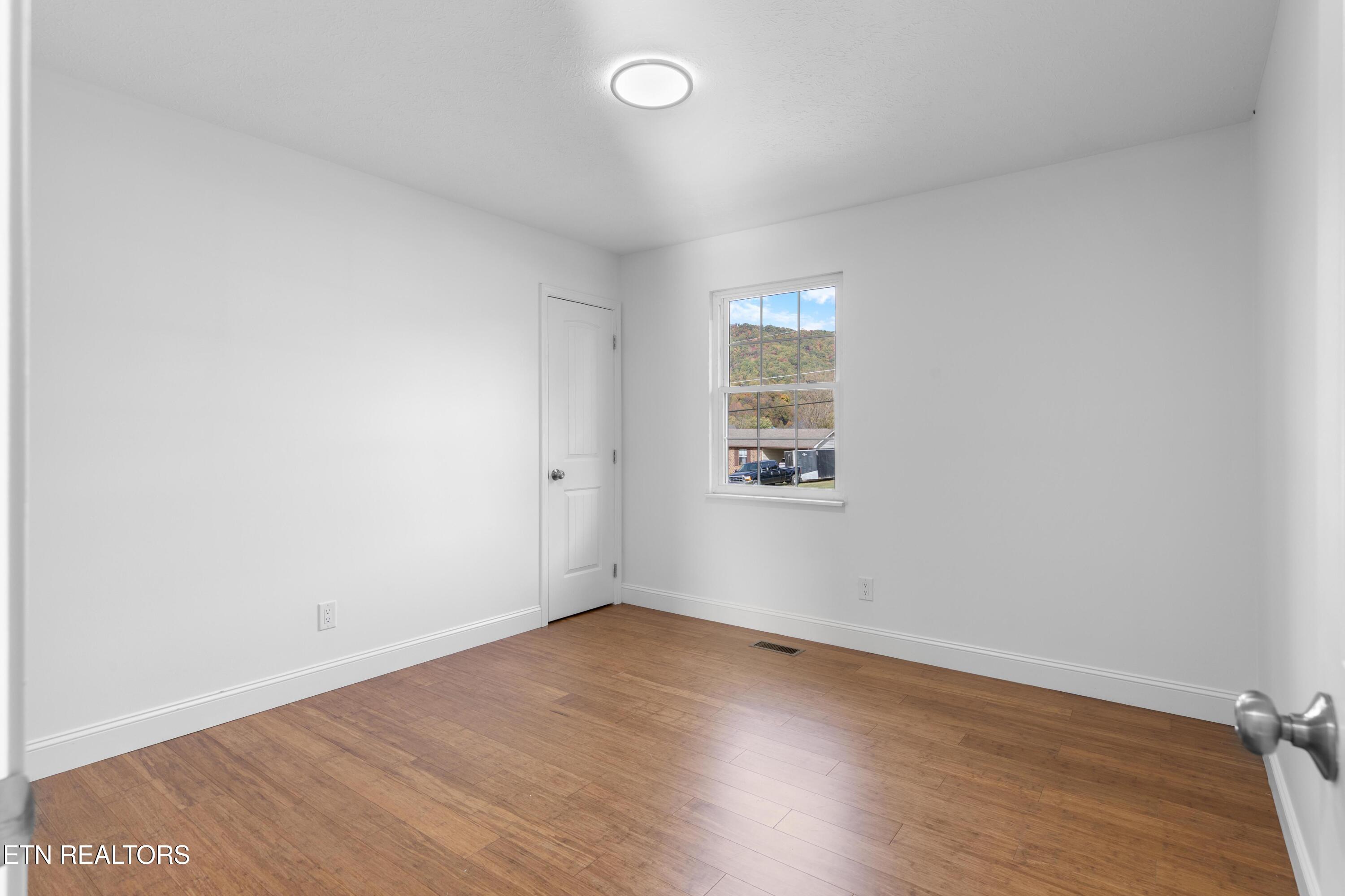 317 Indian Mound Circle Jacksboro TN 37757