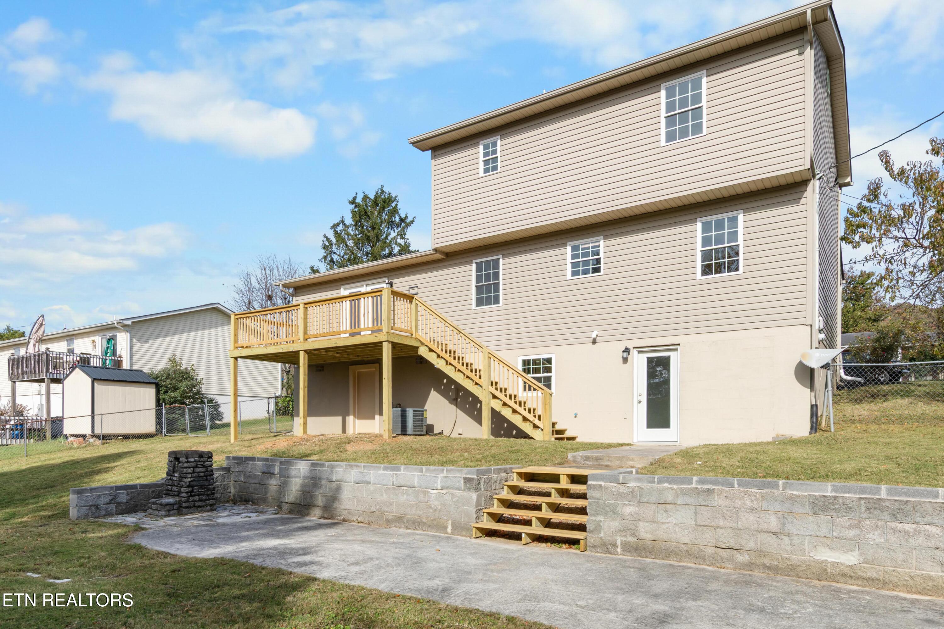 317 Indian Mound Circle Jacksboro TN 37757