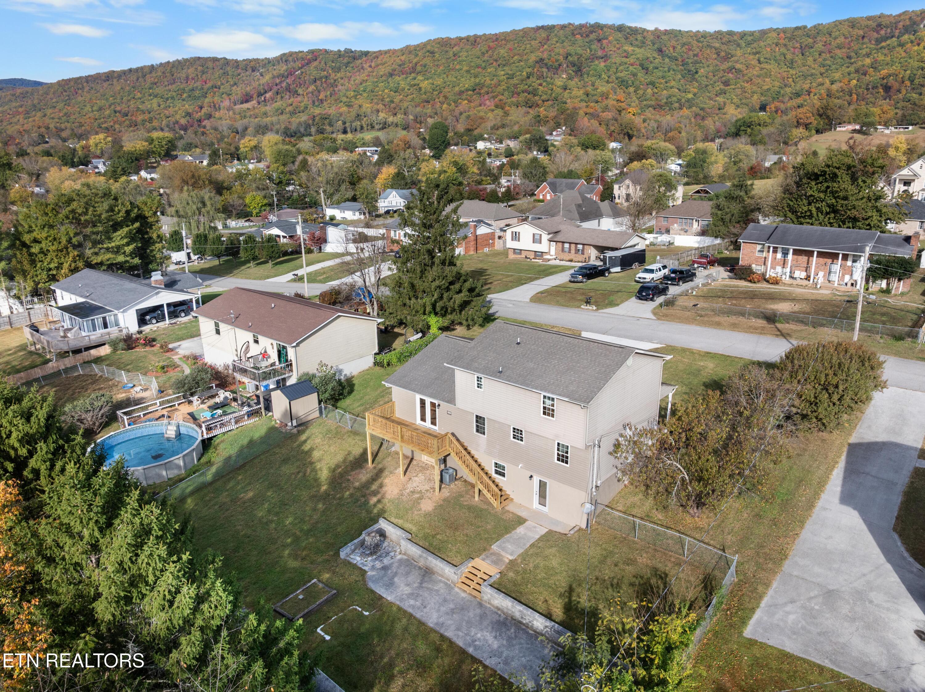 317 Indian Mound Circle Jacksboro TN 37757