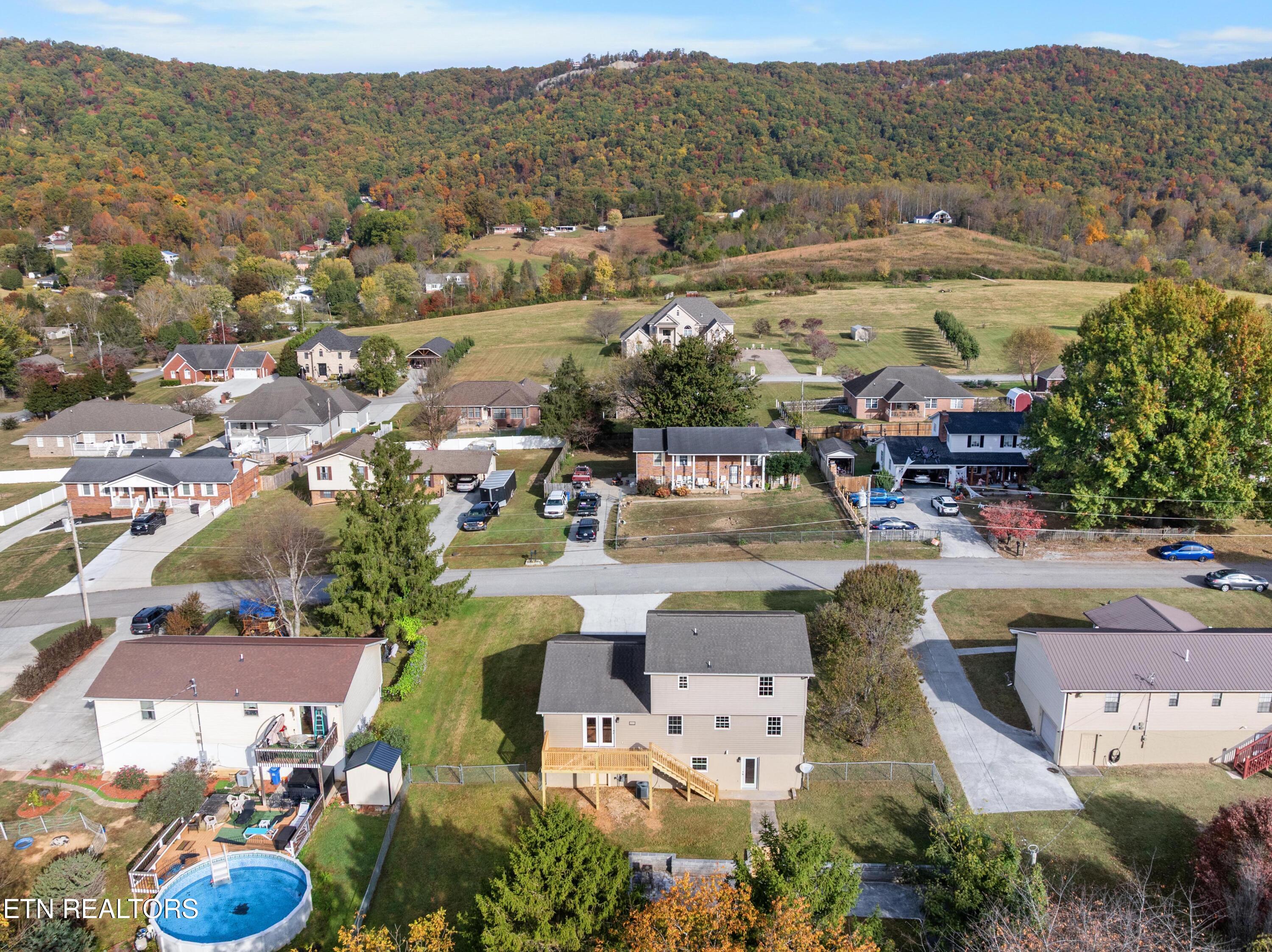 317 Indian Mound Circle Jacksboro TN 37757