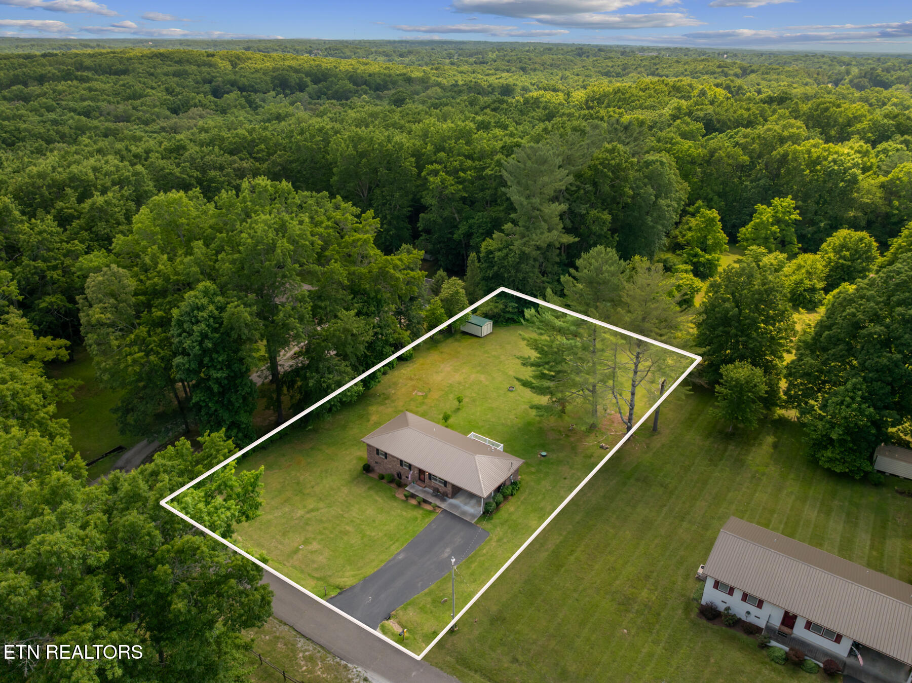 156 Pace Avenue Crossville TN 38555