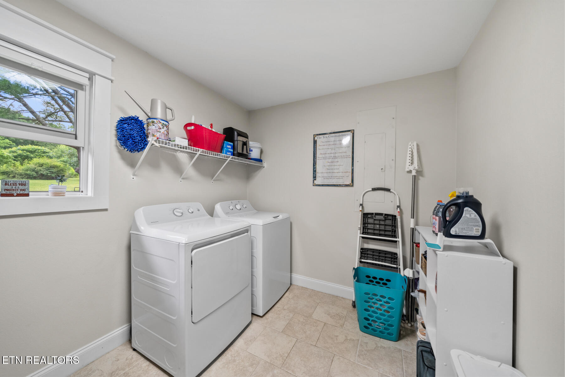 156 Pace Avenue Crossville TN 38555