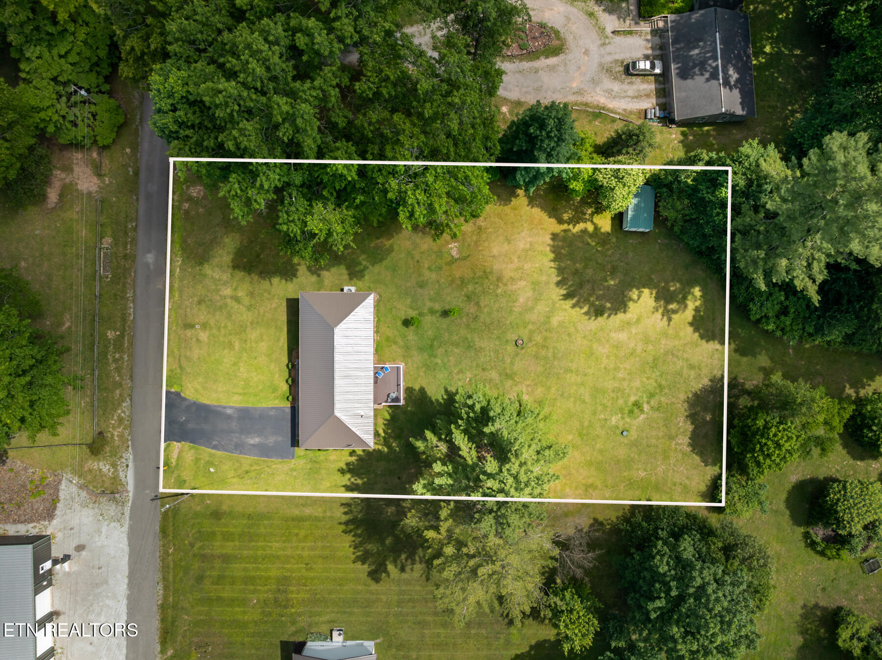 156 Pace Avenue Crossville TN 38555