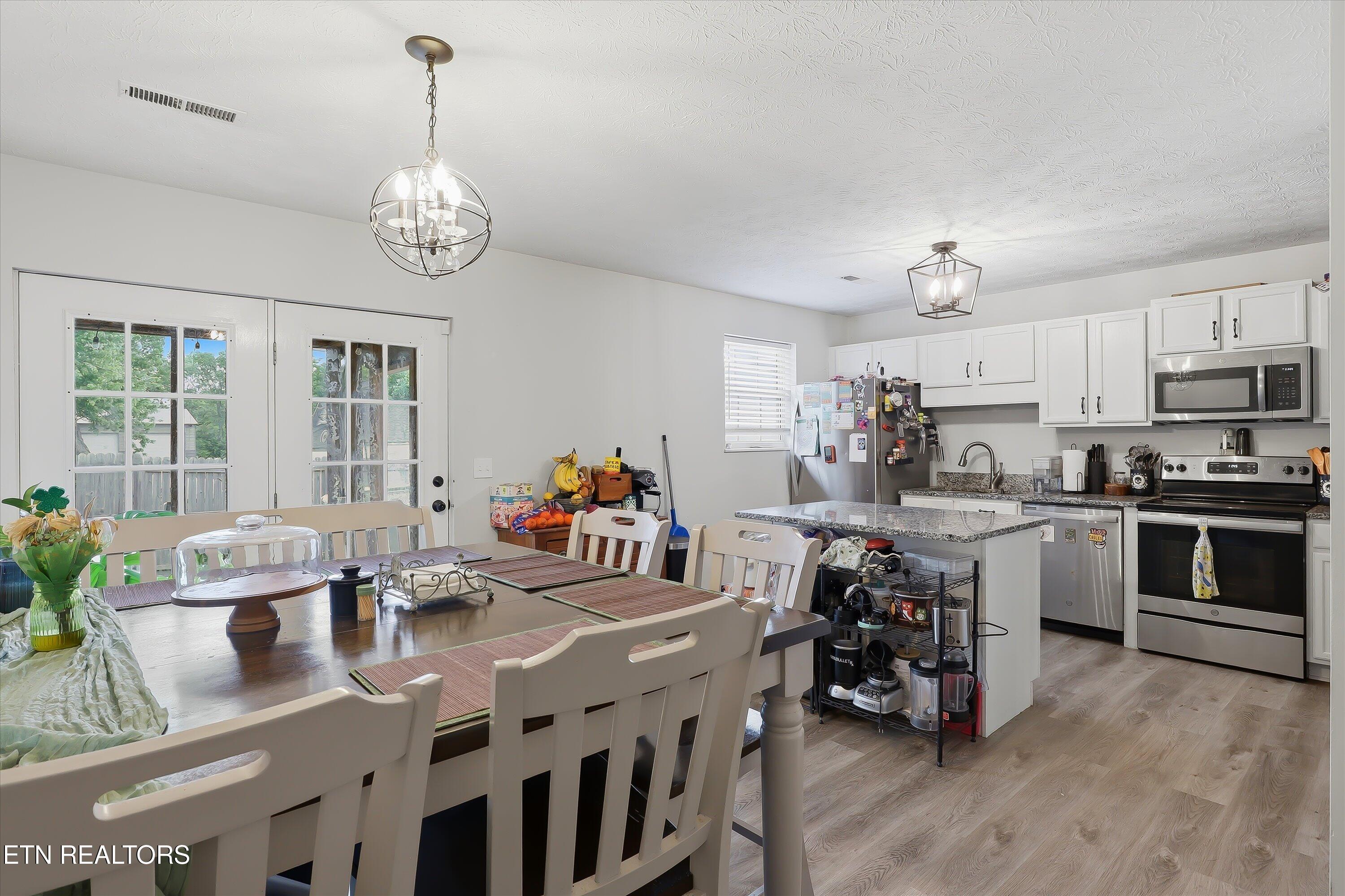 304 Teal Drive Maryville TN 37801
