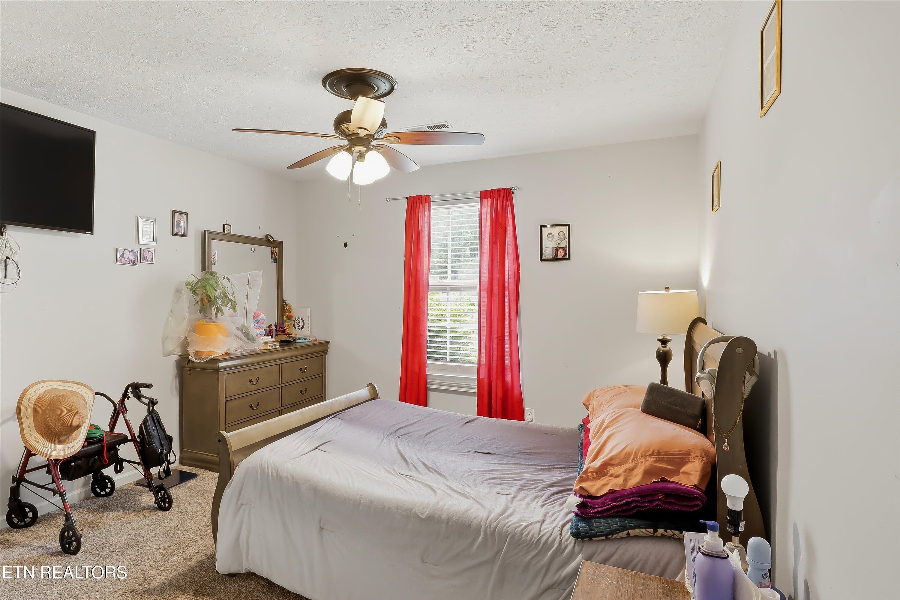 304 Teal Drive Maryville TN 37801