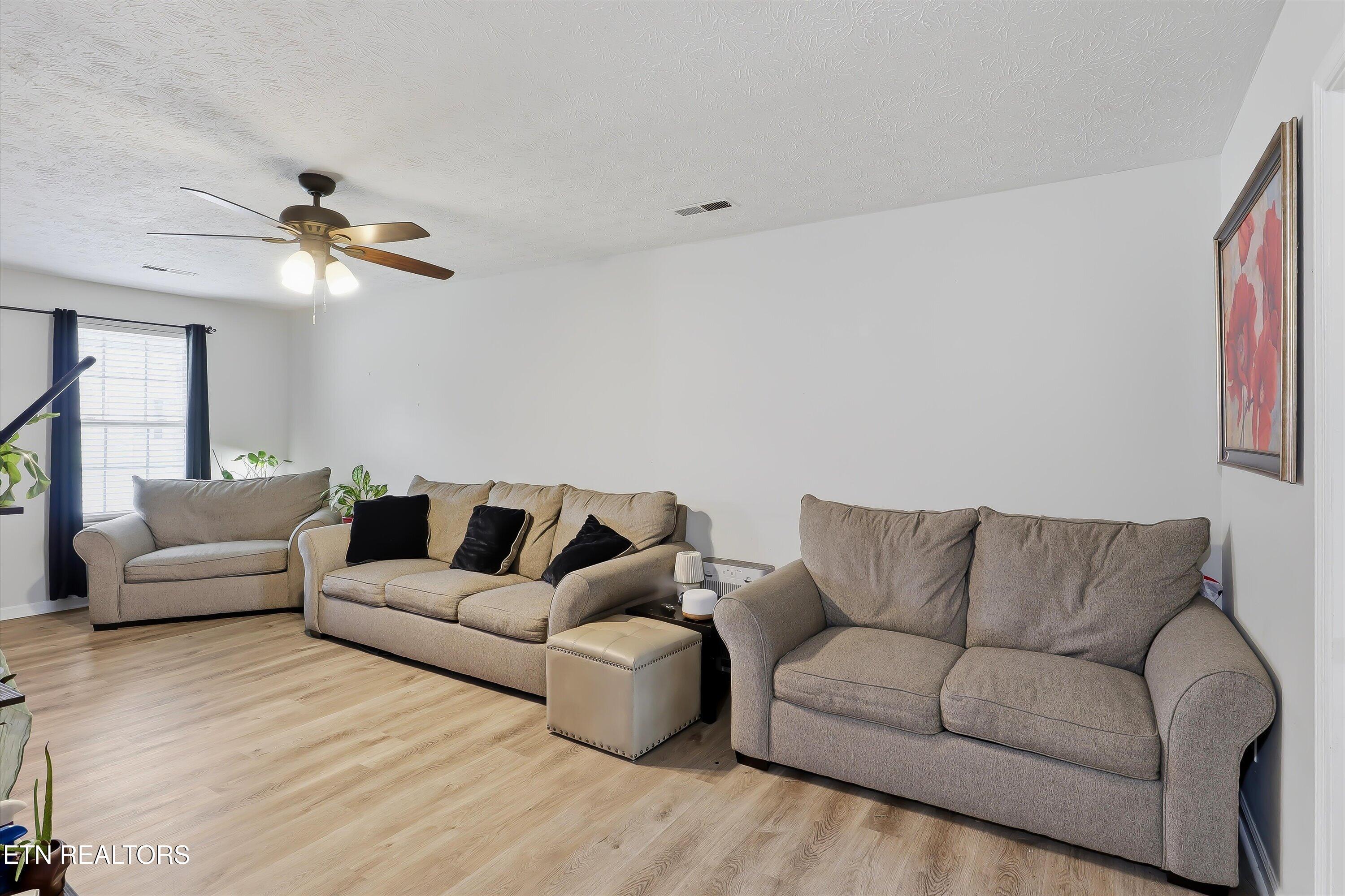 304 Teal Drive Maryville TN 37801