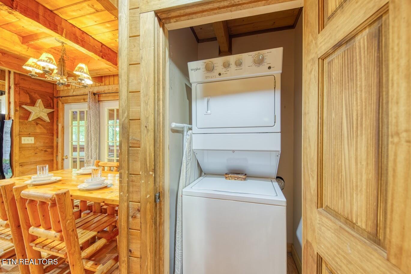 1136 E Foothills Drive Gatlinburg TN 37738