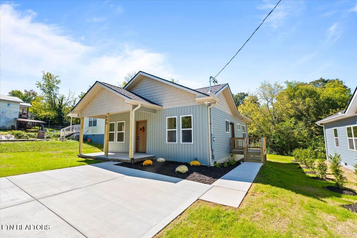 400 Plaza Street Knoxville TN 37920