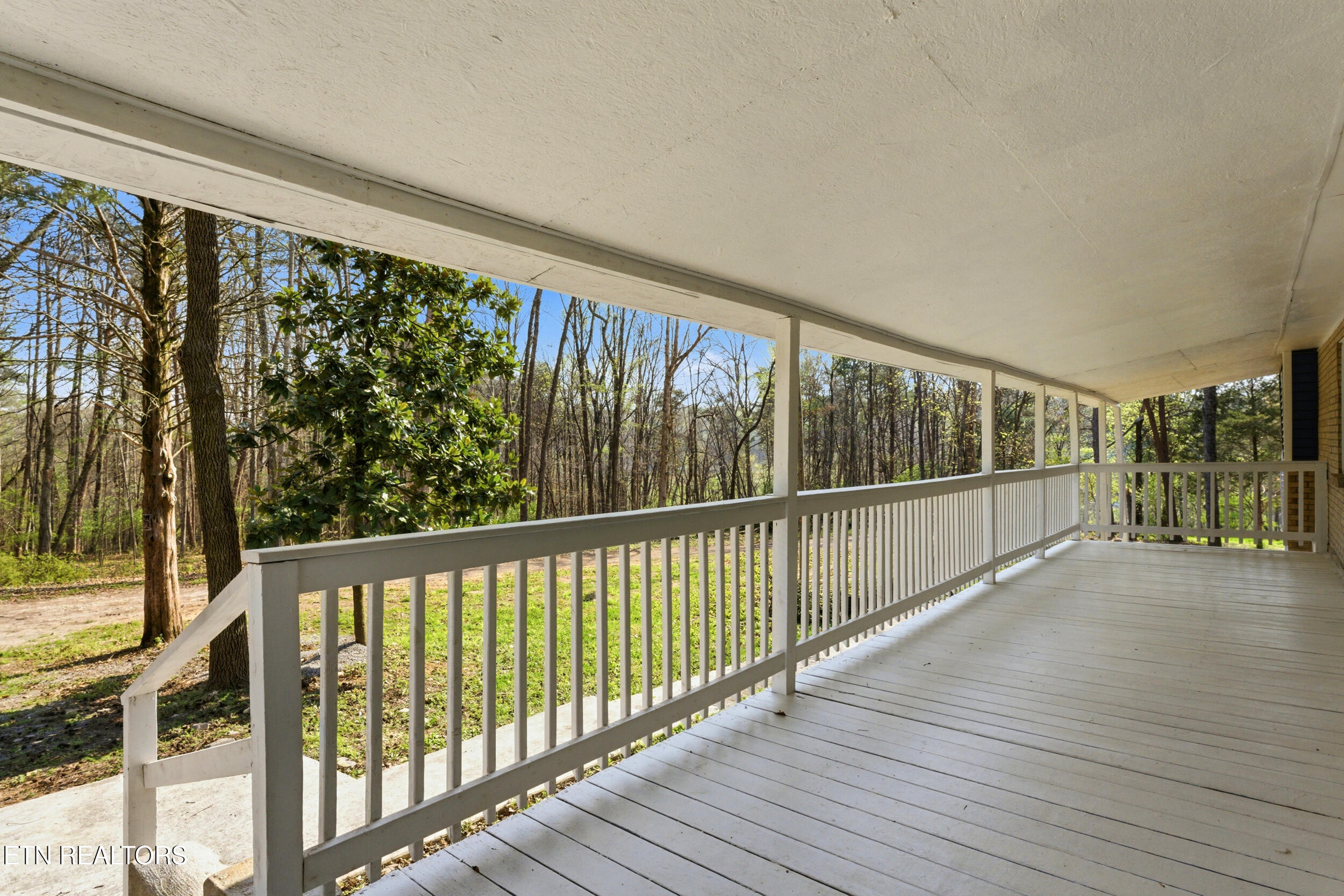 213 Coley Lane Lenoir City TN 37771