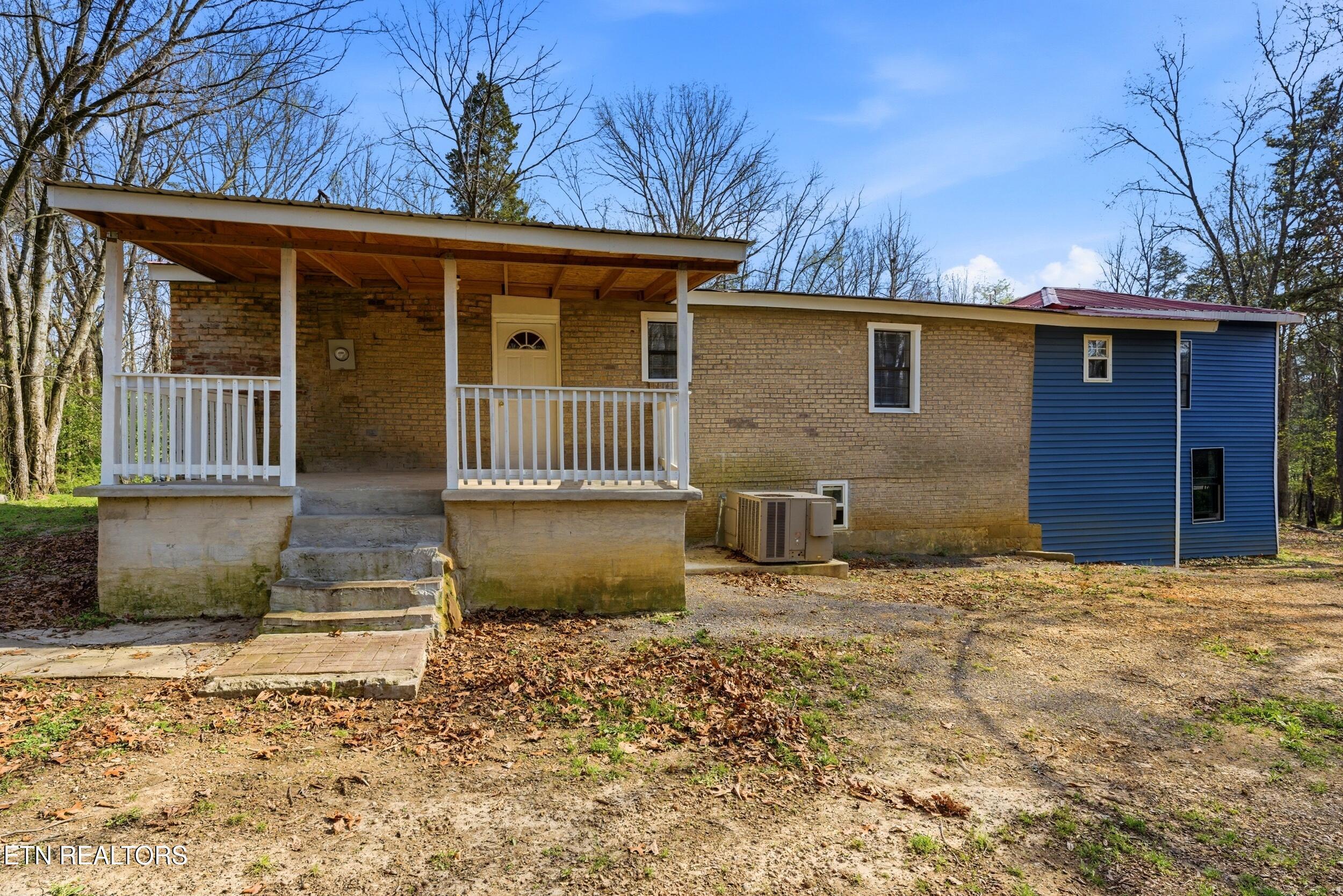 213 Coley Lane Lenoir City TN 37771