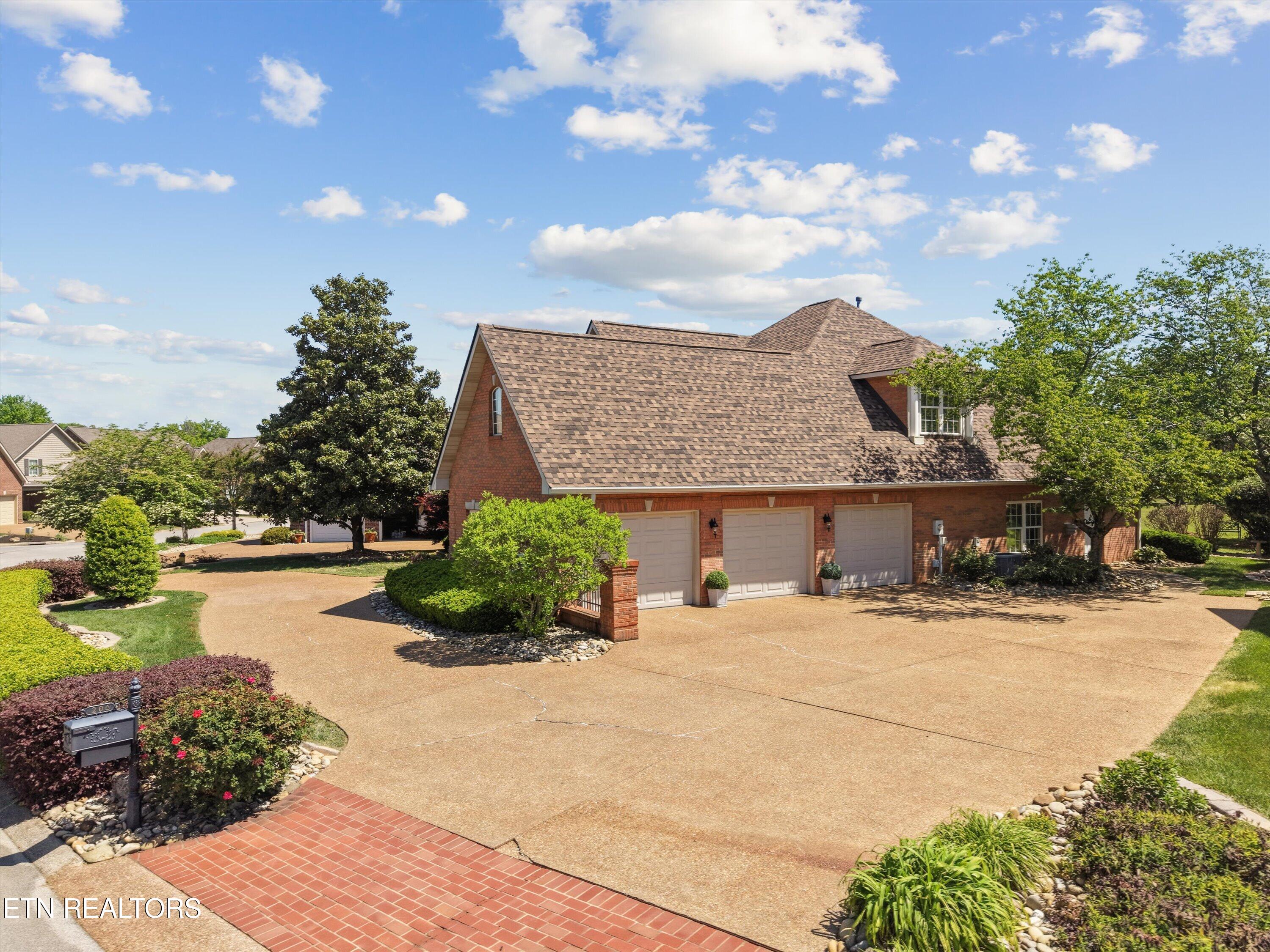 206 Savannah Park Drive Maryville TN 37803