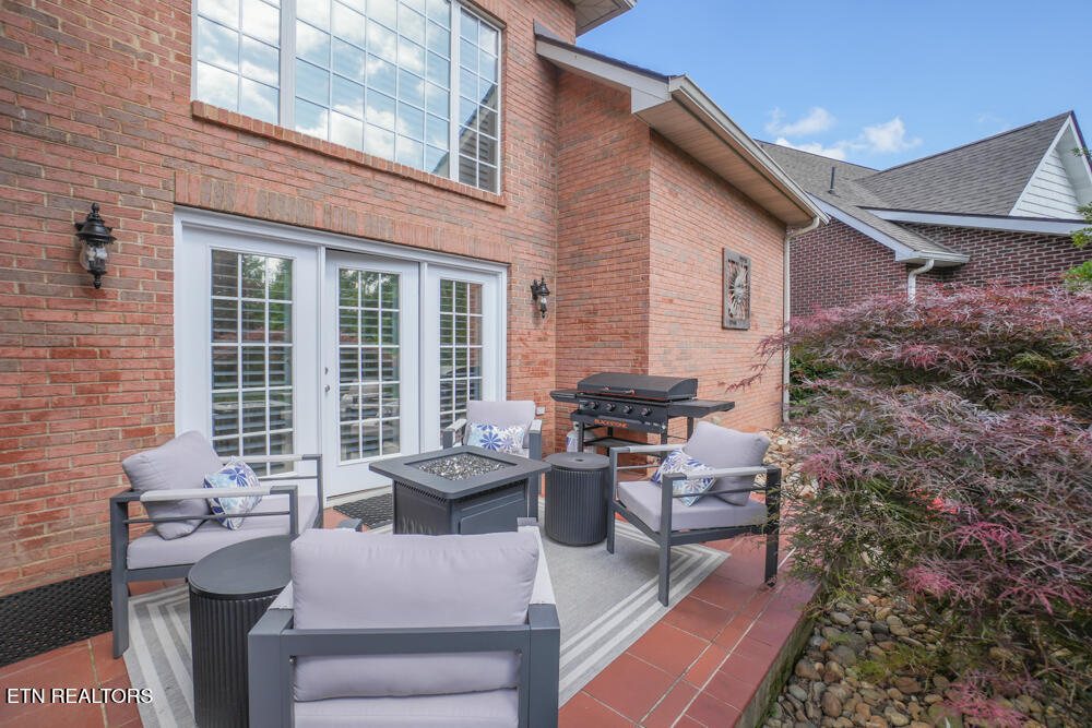 206 Savannah Park Drive Maryville TN 37803