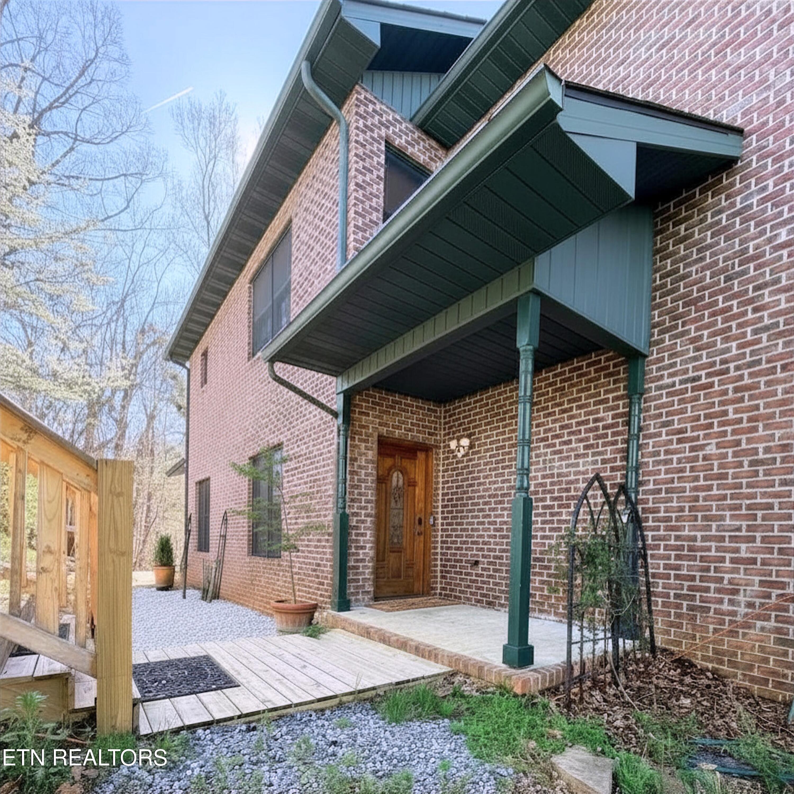 2417 Sylvan Glen Way Pigeon Forge TN 37863
