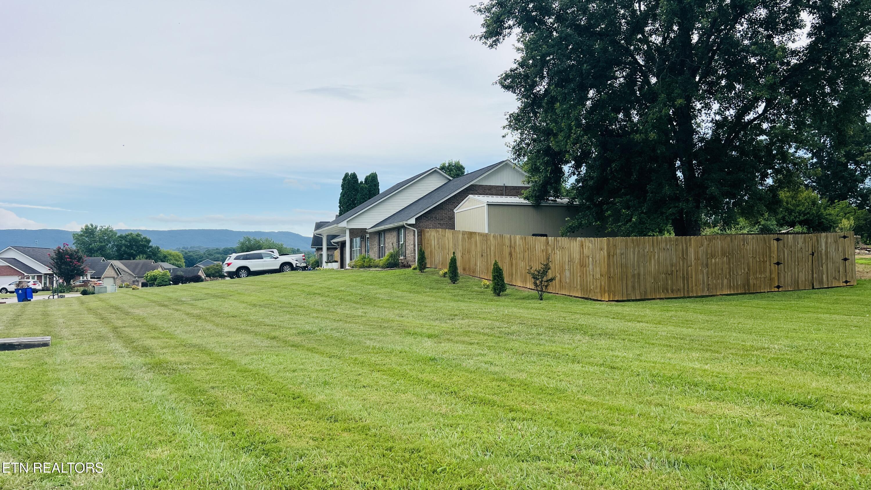 1227 Edinburgh Drive Maryville TN 37803
