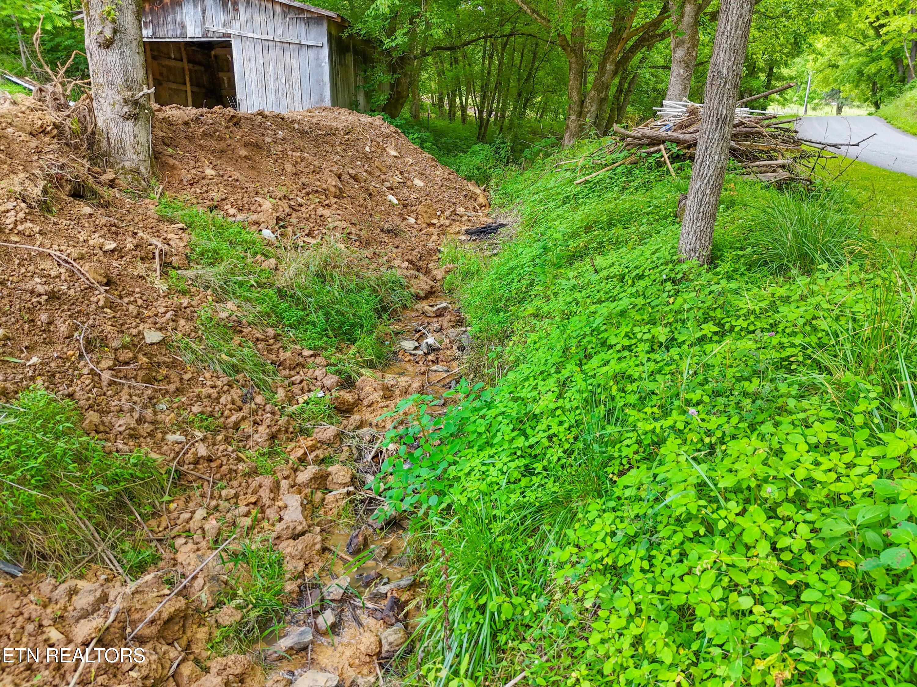 131 Kyle Valley Road Eidson TN 37731