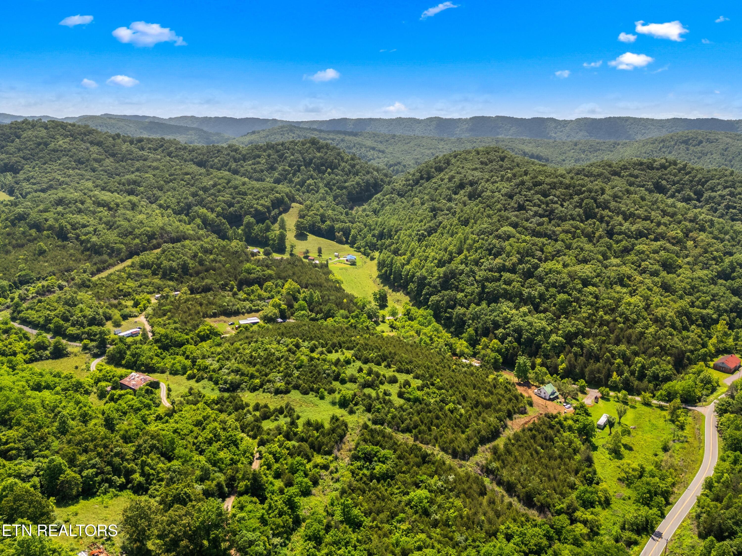 131 Kyle Valley Road Eidson TN 37731