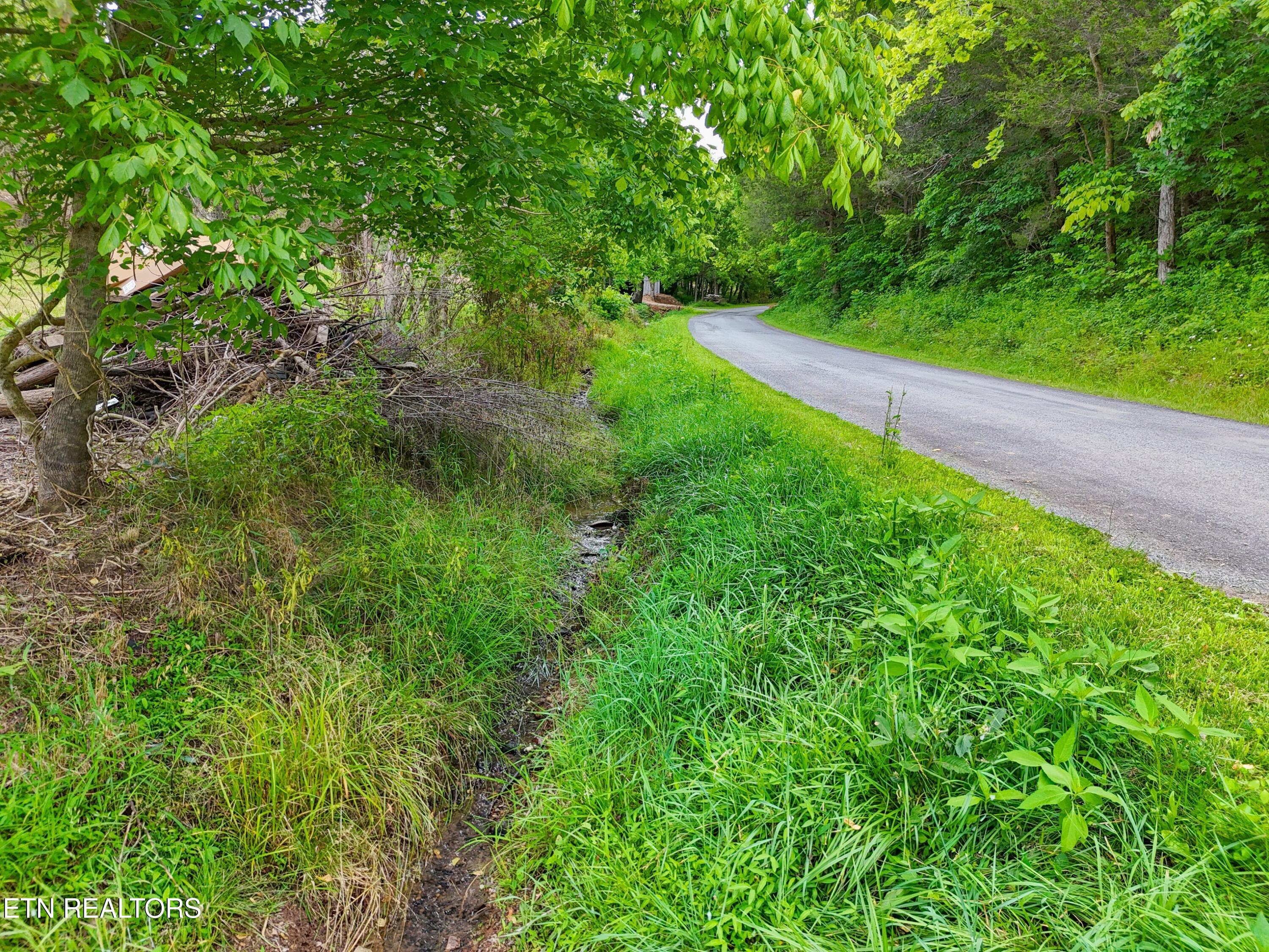 131 Kyle Valley Road Eidson TN 37731