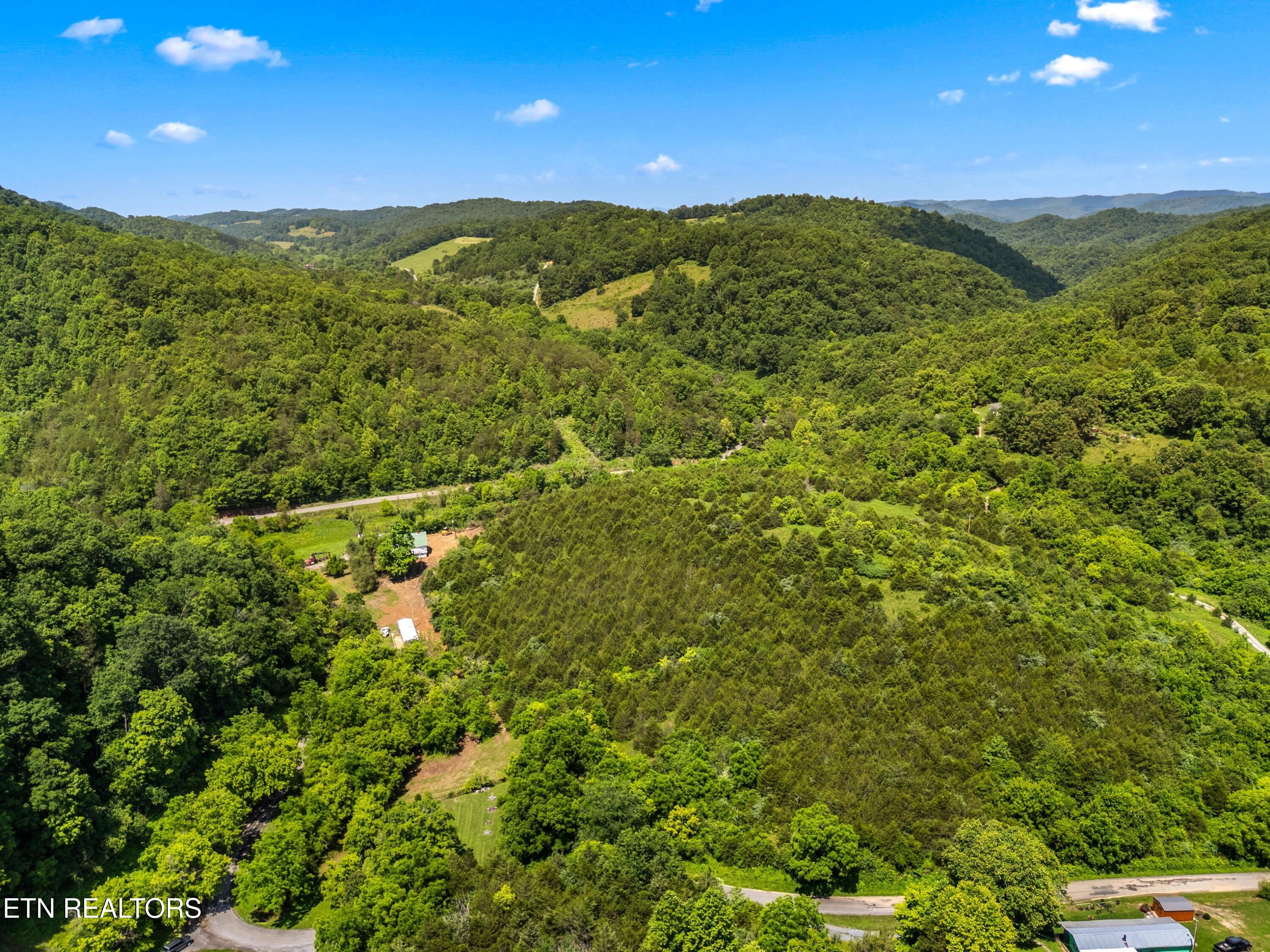 131 Kyle Valley Road Eidson TN 37731