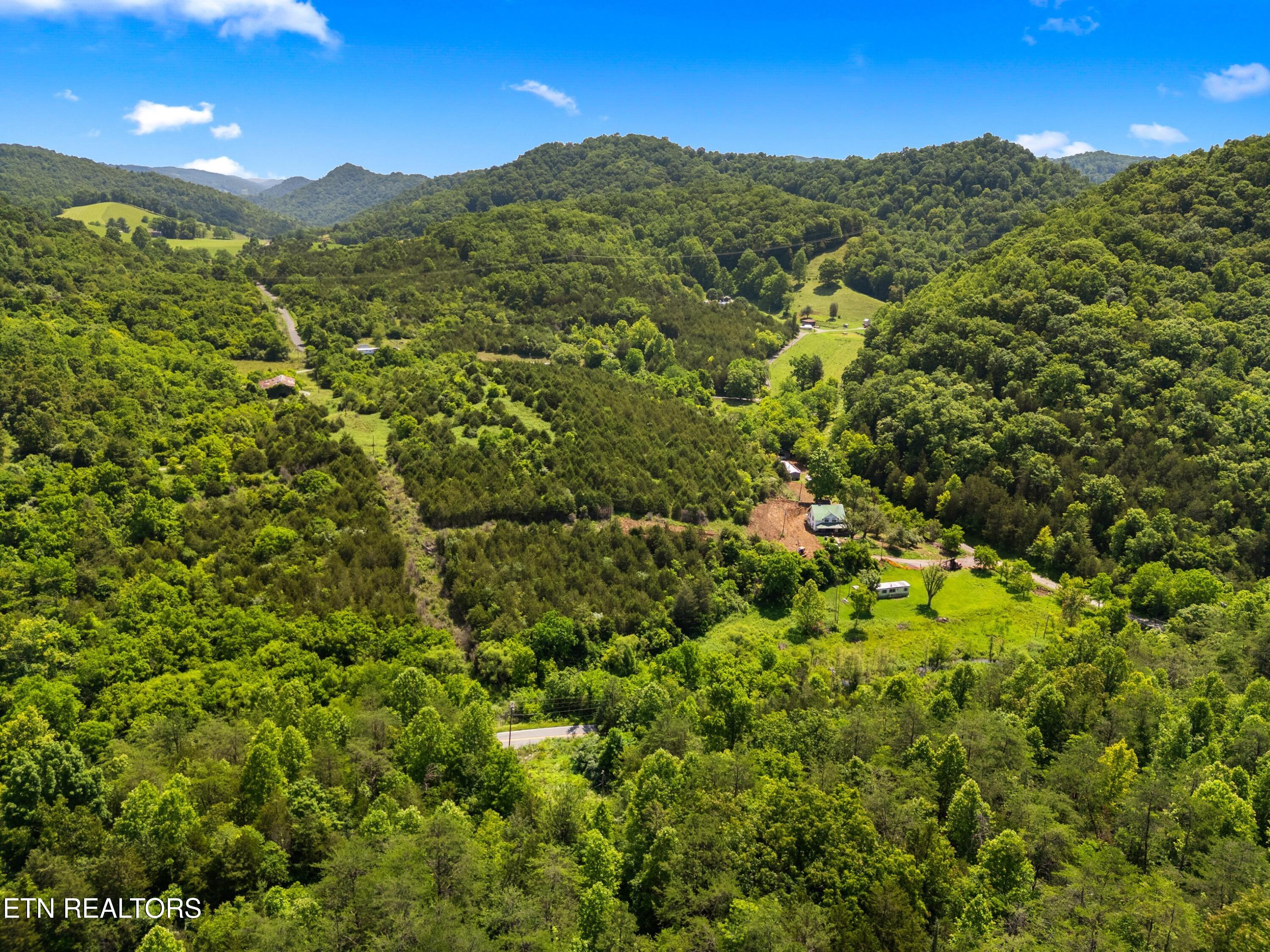 131 Kyle Valley Road Eidson TN 37731
