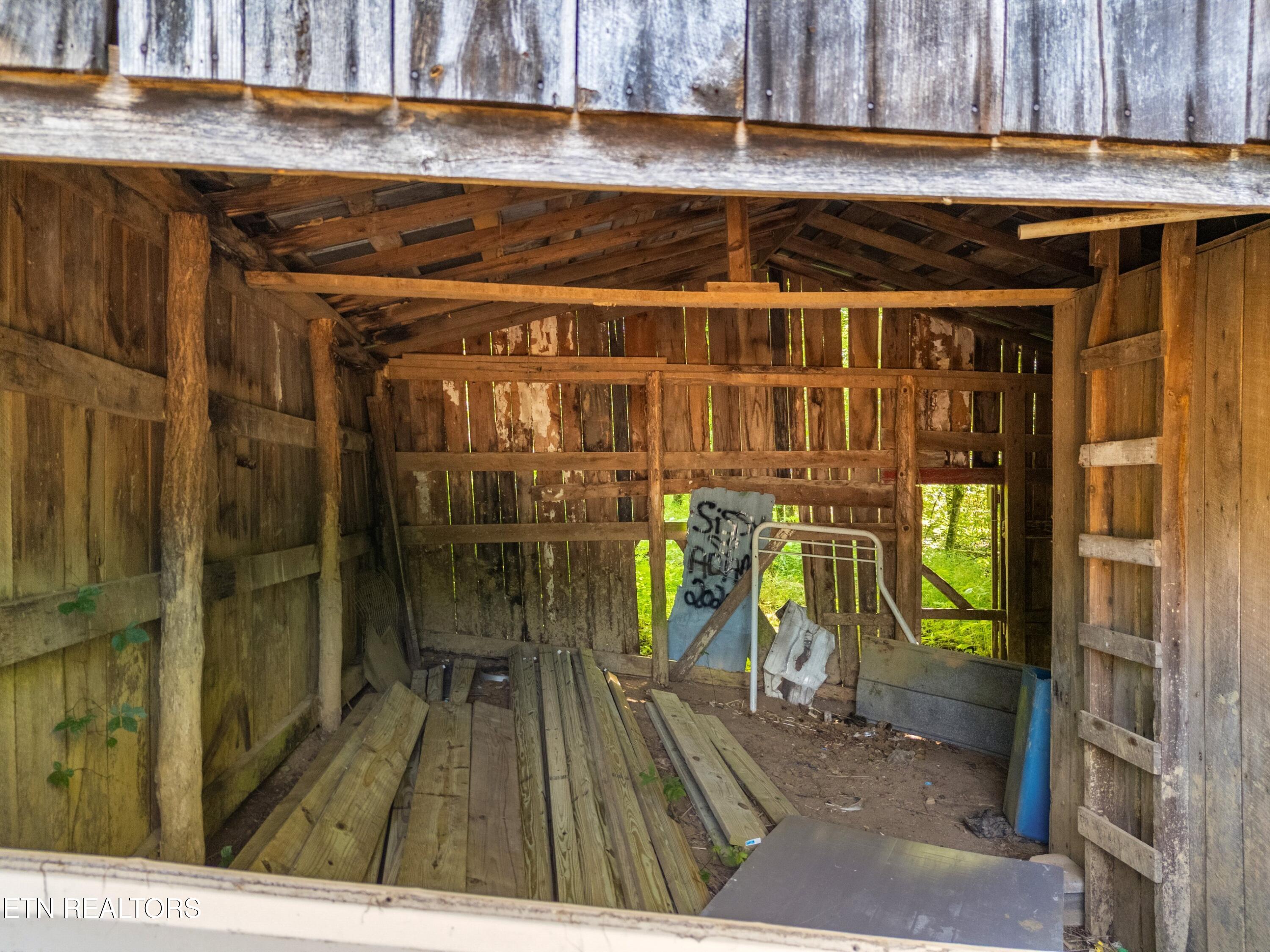 131 Kyle Valley Road Eidson TN 37731