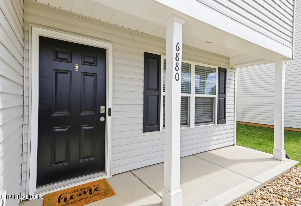 6880 Squirrel Run Lane Corryton TN 37721