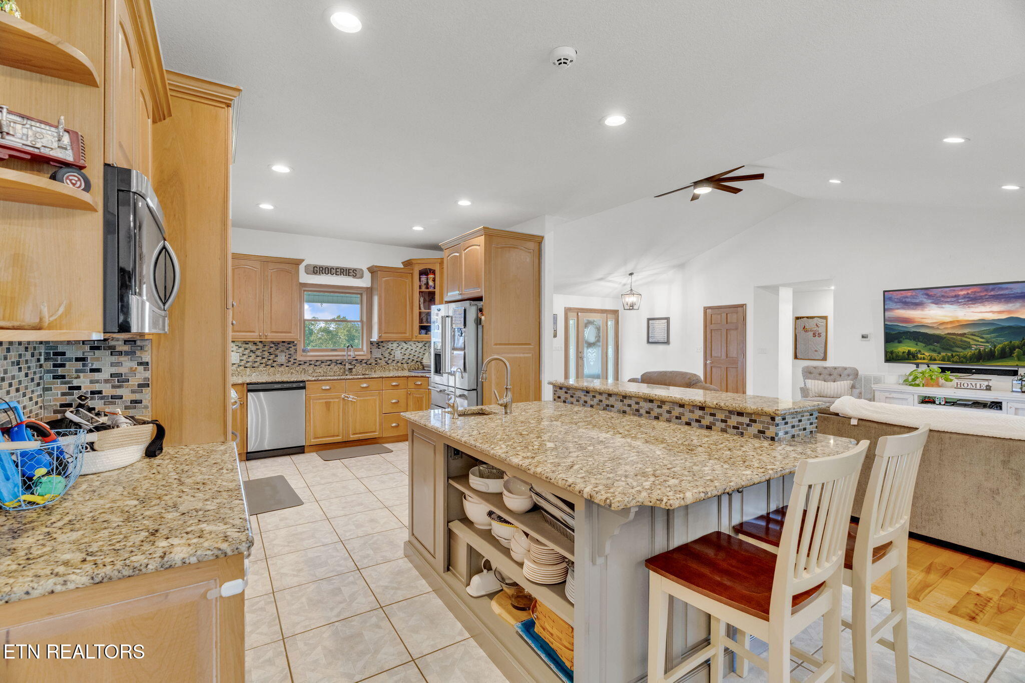 596 Clifty Creek Road Oakdale TN 37829