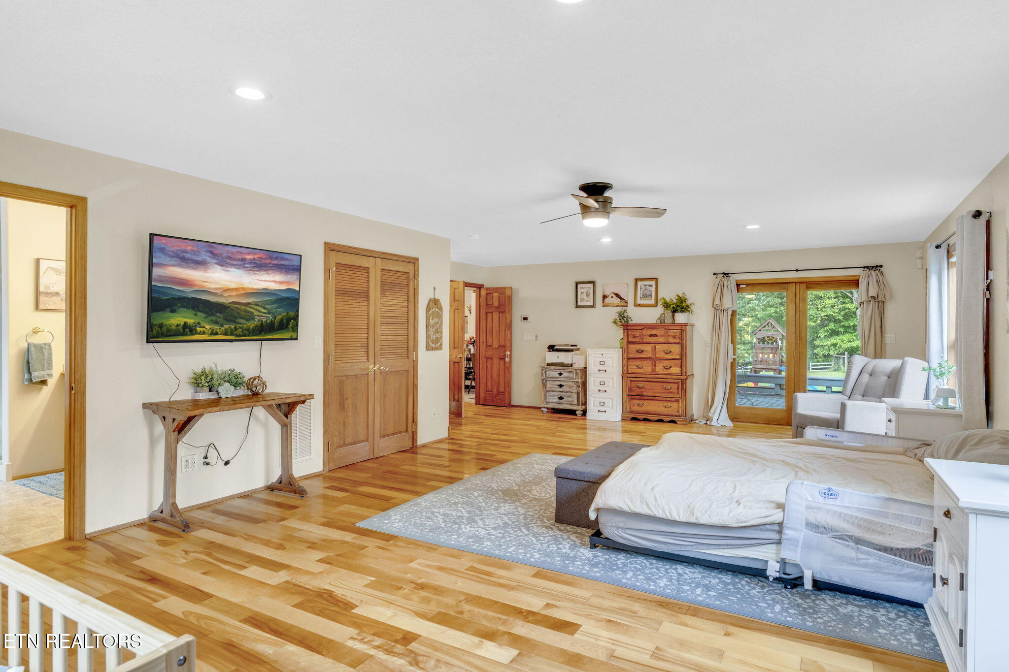 596 Clifty Creek Road Oakdale TN 37829