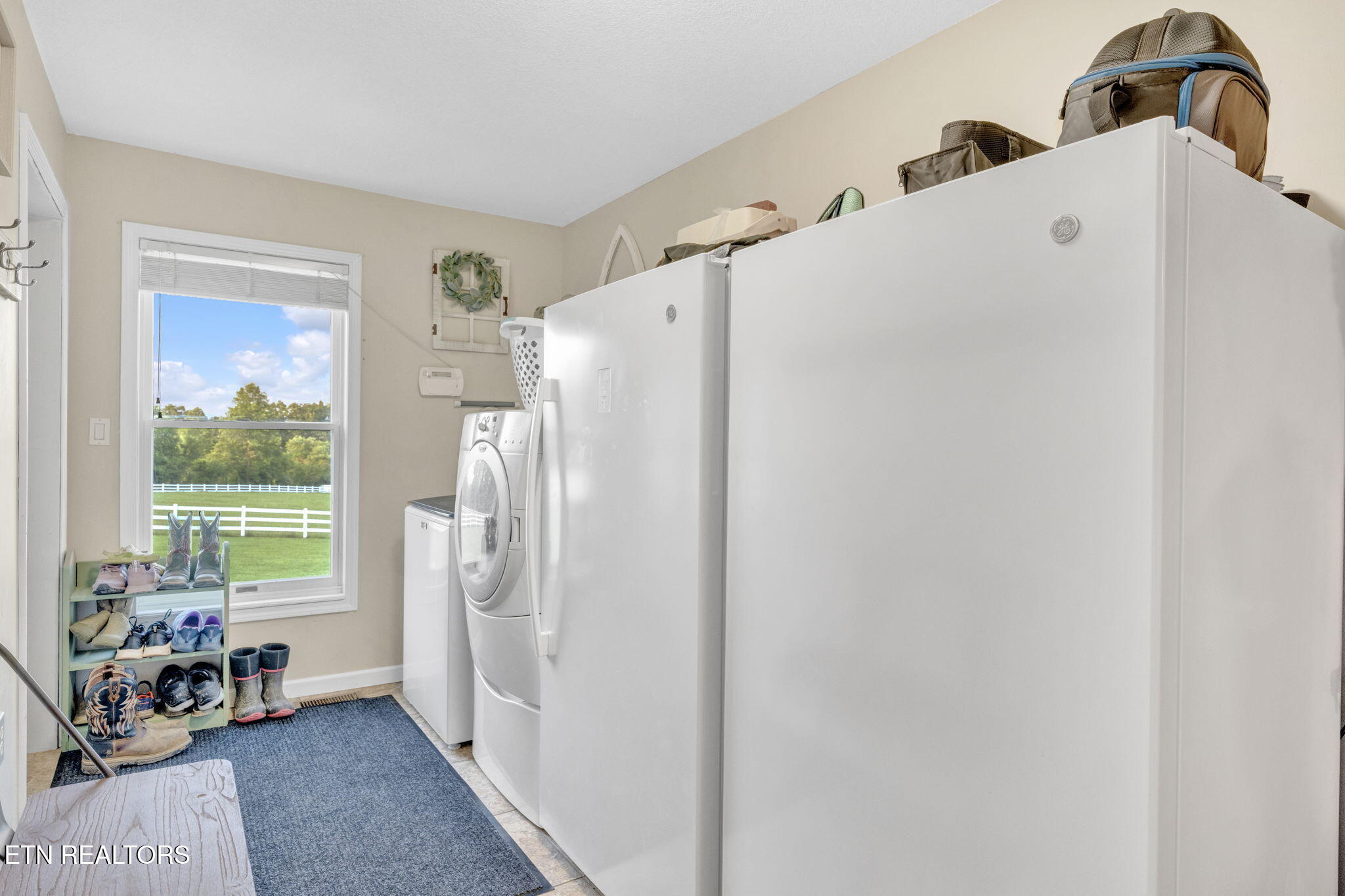 596 Clifty Creek Road Oakdale TN 37829