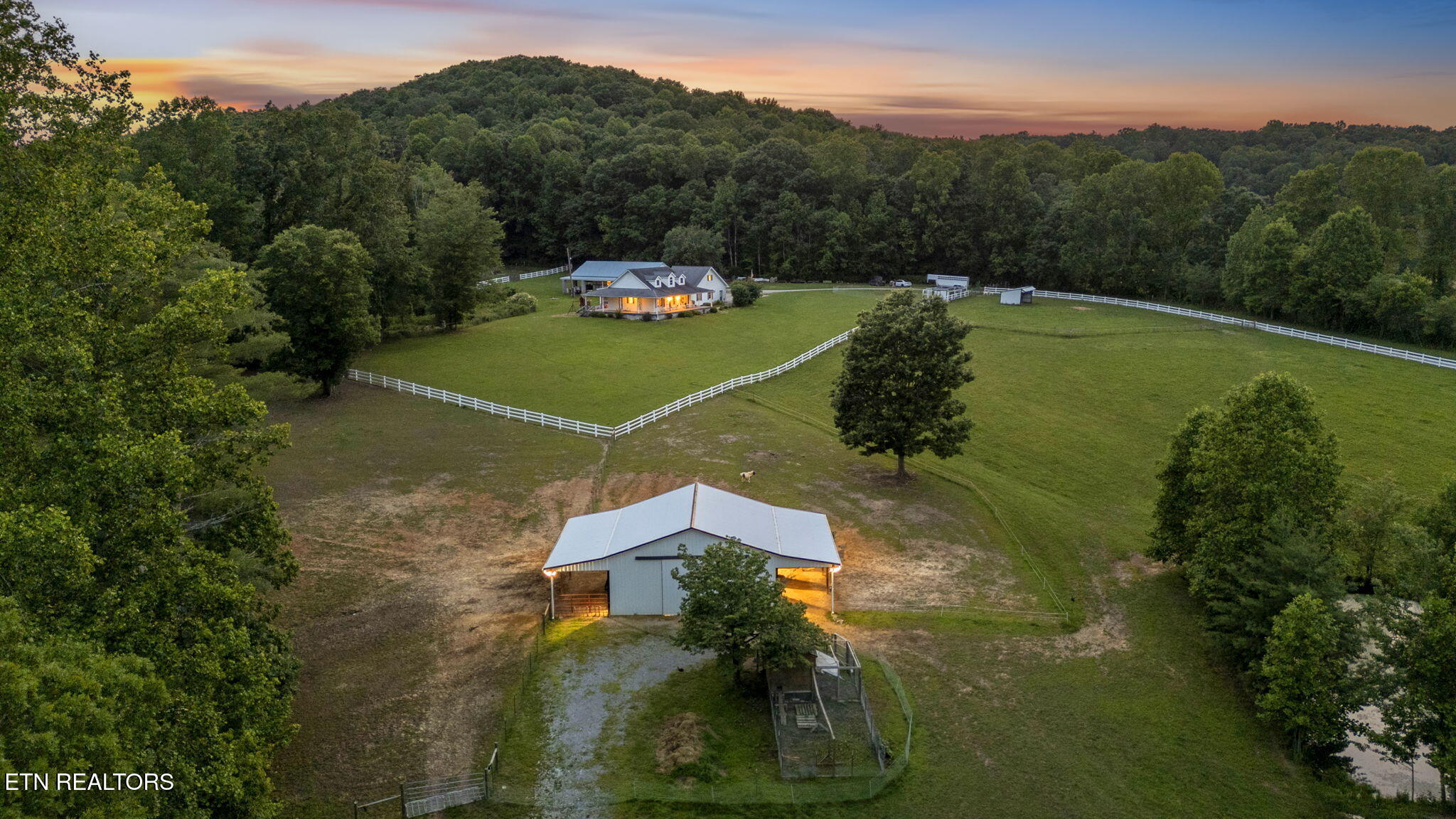 596 Clifty Creek Road Oakdale TN 37829