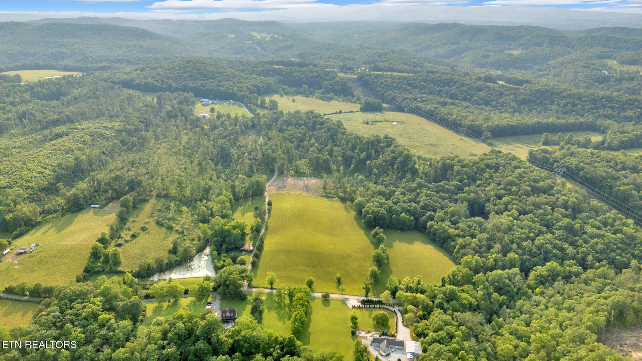 596 Clifty Creek Road Oakdale TN 37829