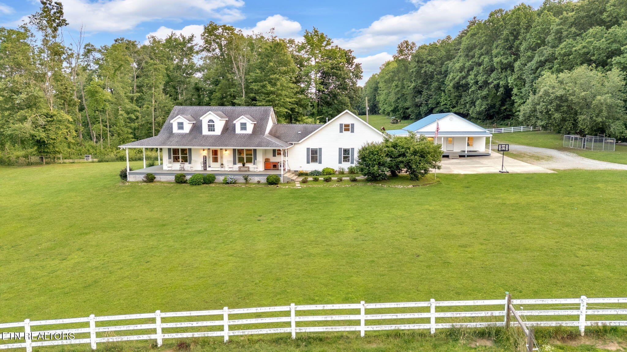 596 Clifty Creek Road Oakdale TN 37829
