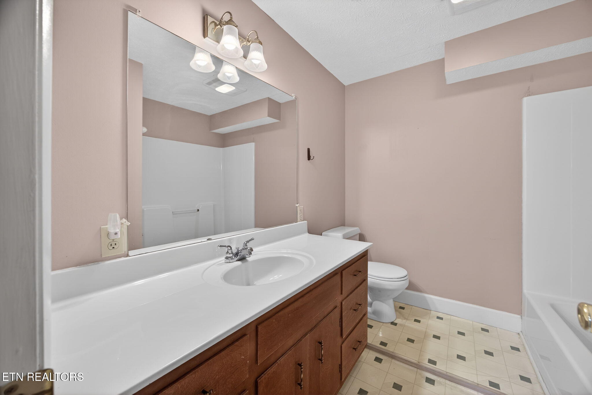 165 Almyra Road Sparta TN 38583