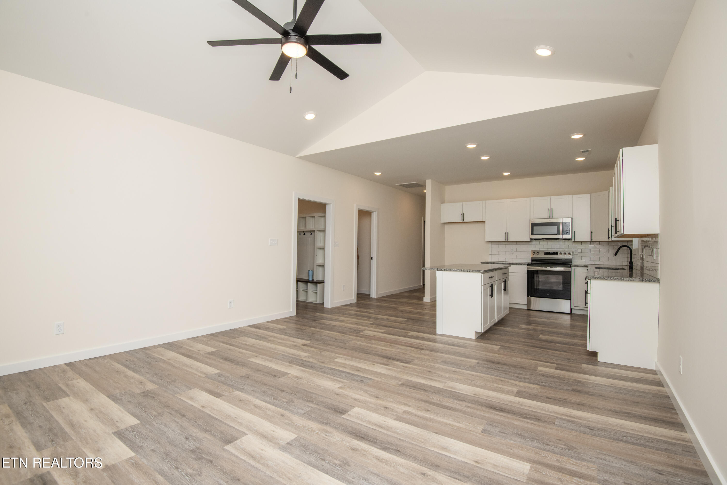 2004 Woods-smith Road Knoxville TN 37921