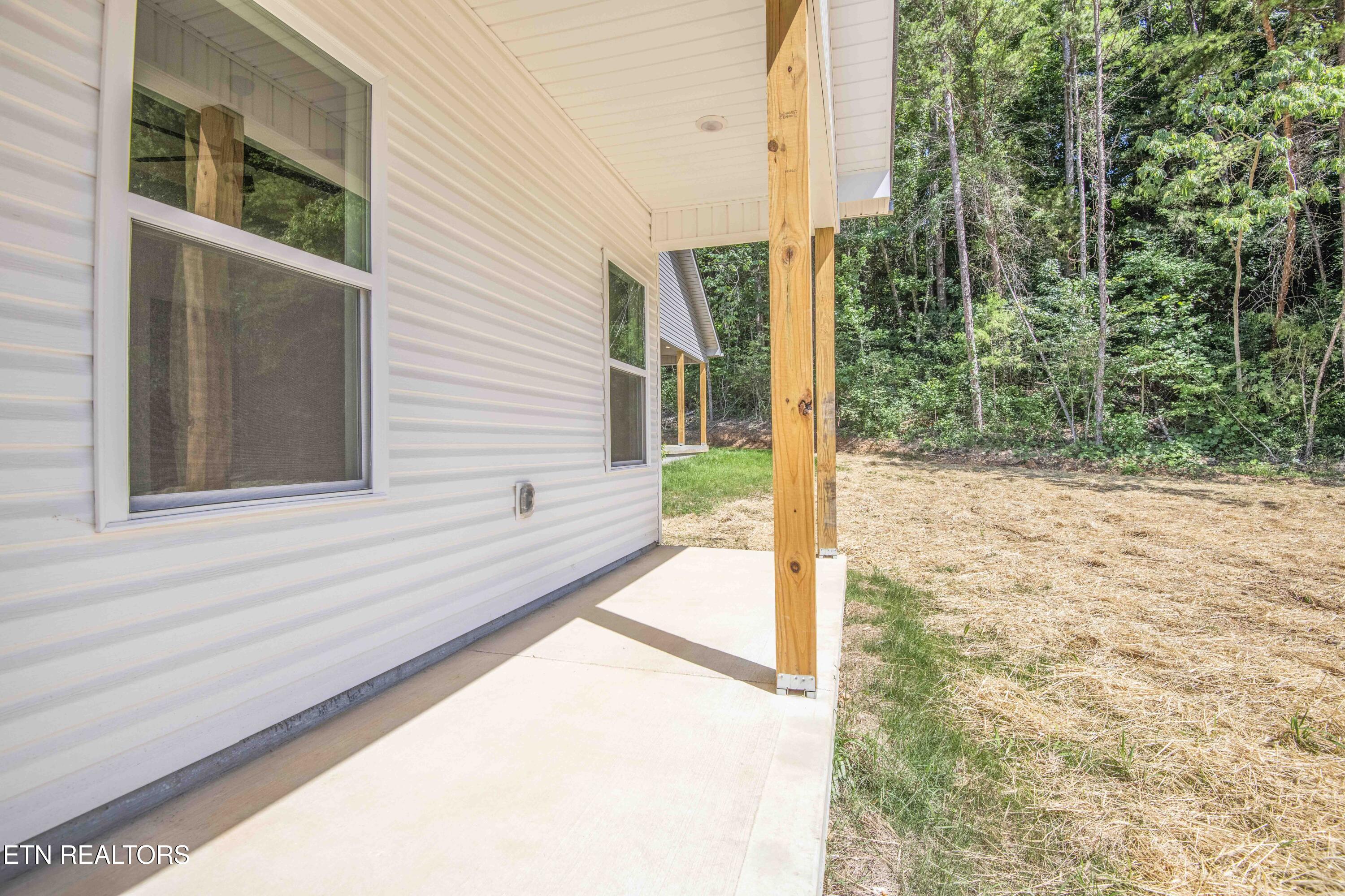 2004 Woods-smith Road Knoxville TN 37921