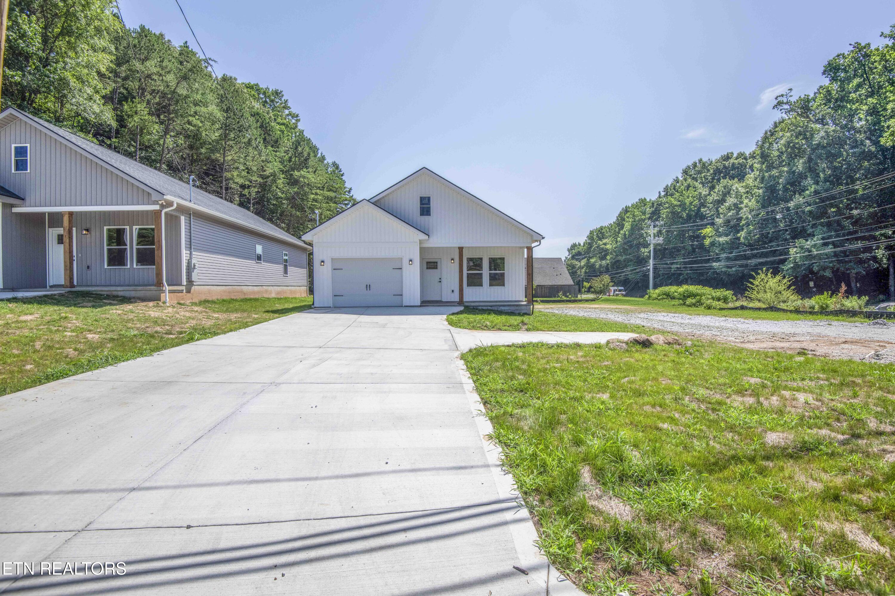 2004 Woods-smith Road Knoxville TN 37921