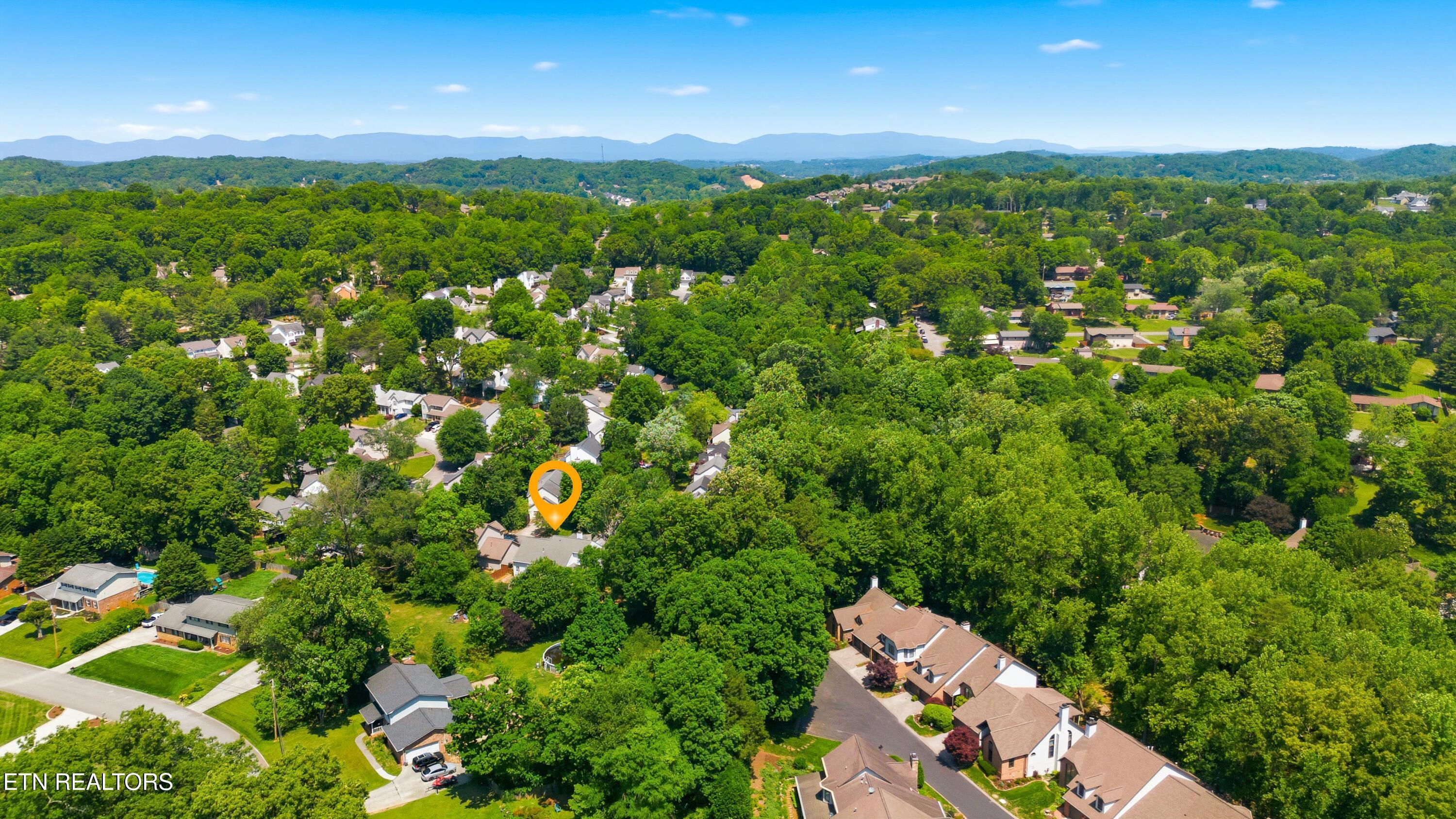 1129 Edenbridge Way Knoxville TN 37923