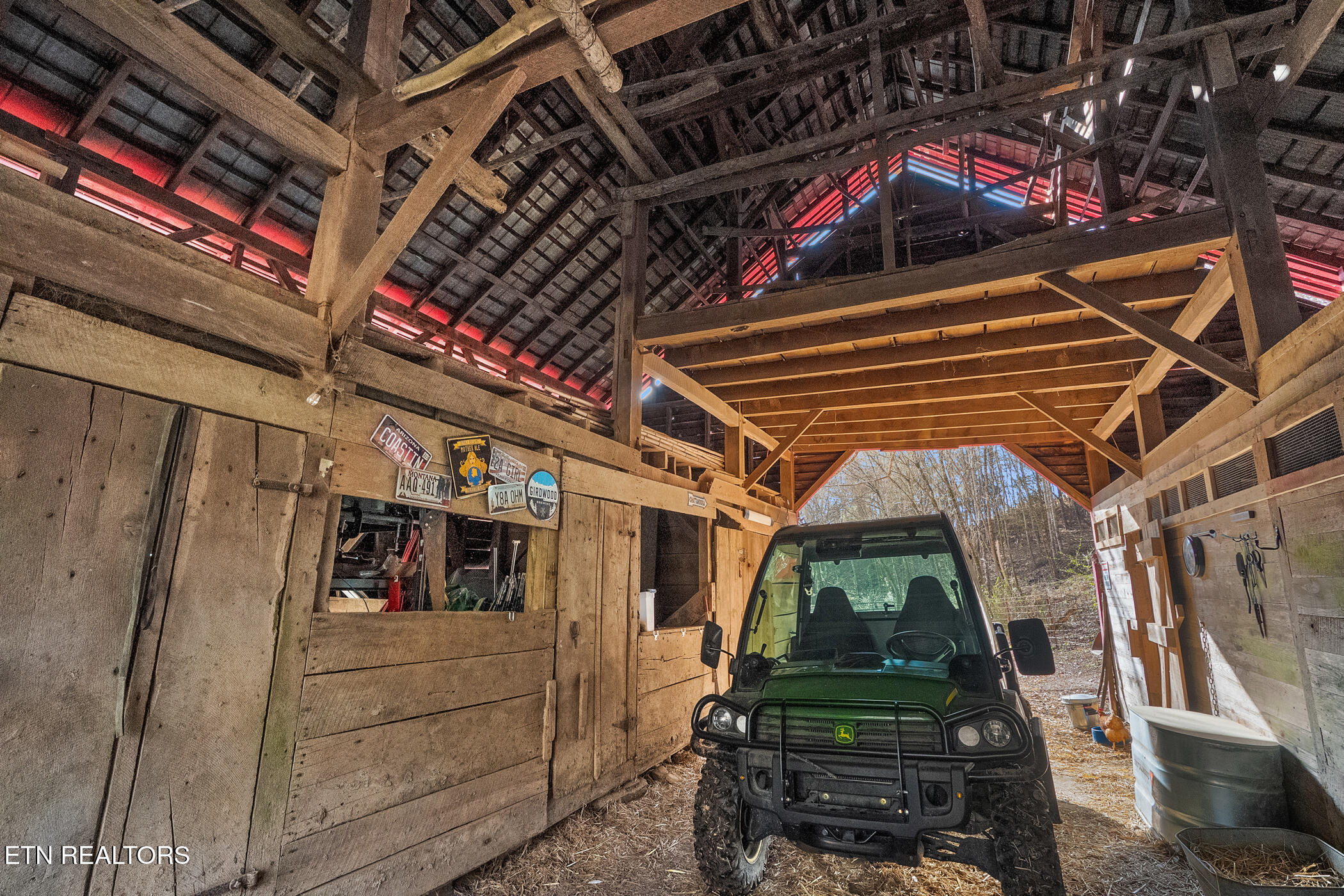 1355 Jackson Hollow Road Mosheim TN 37818