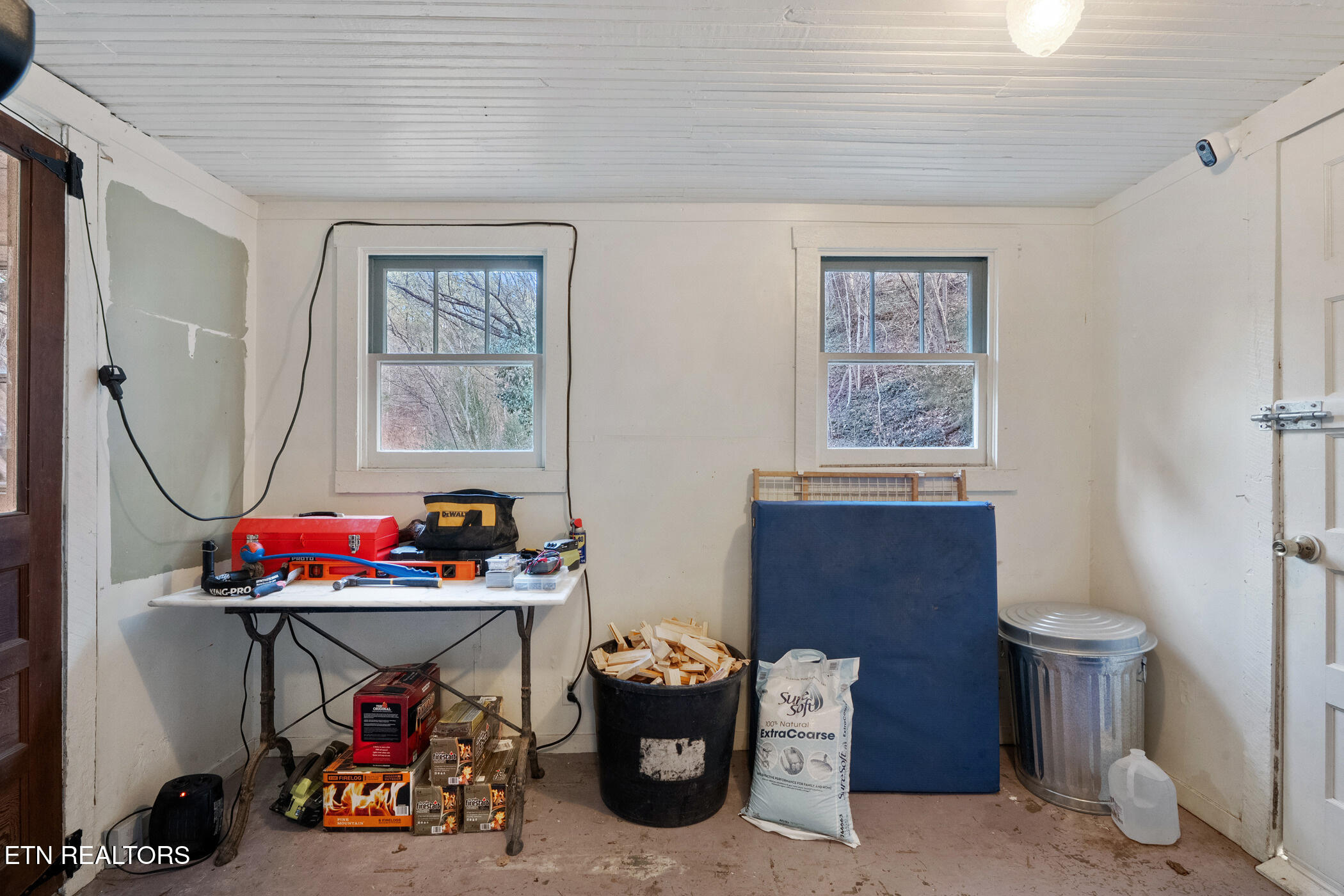 1355 Jackson Hollow Road Mosheim TN 37818