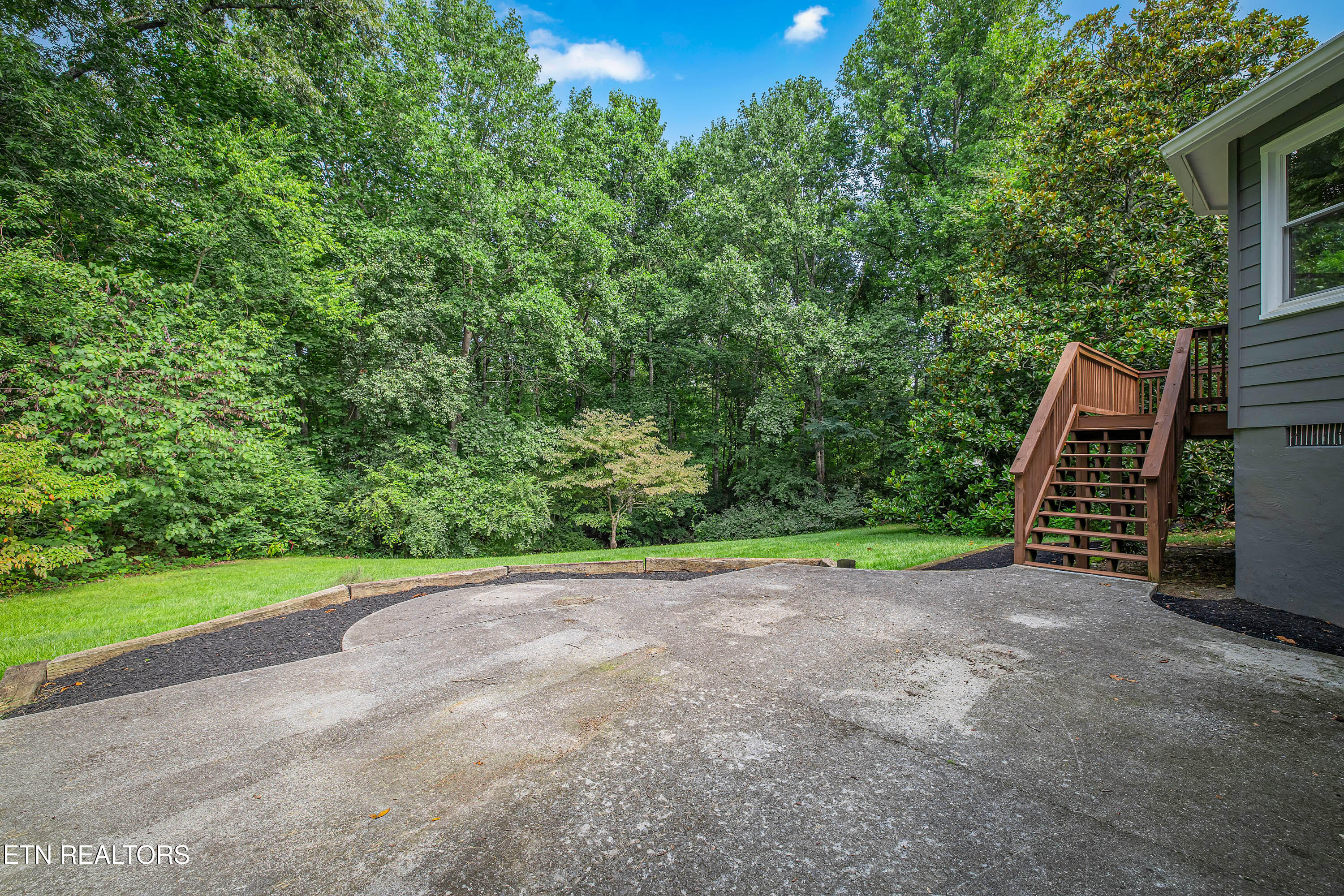 1301 Shadybrook Cove Lane Knoxville TN 37922