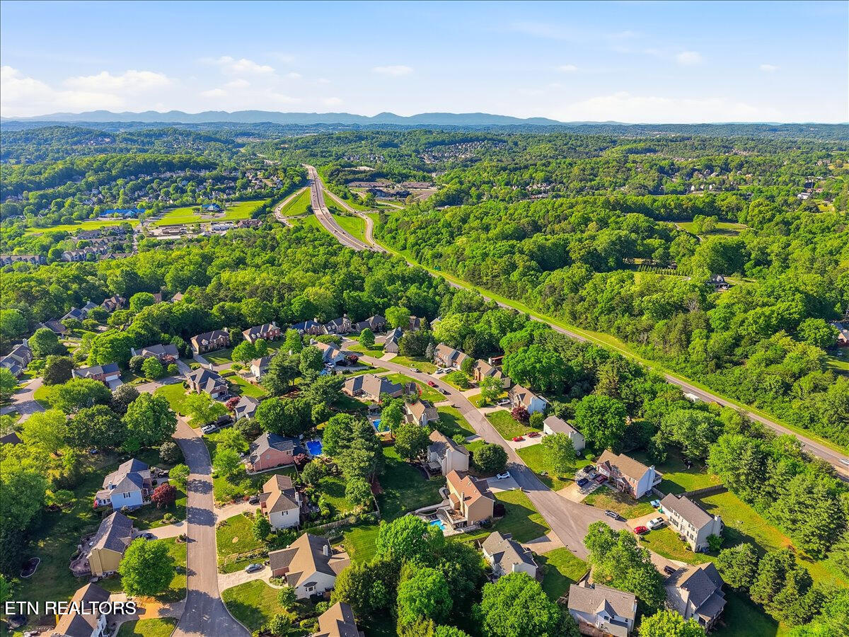 1301 Shadybrook Cove Lane Knoxville TN 37922