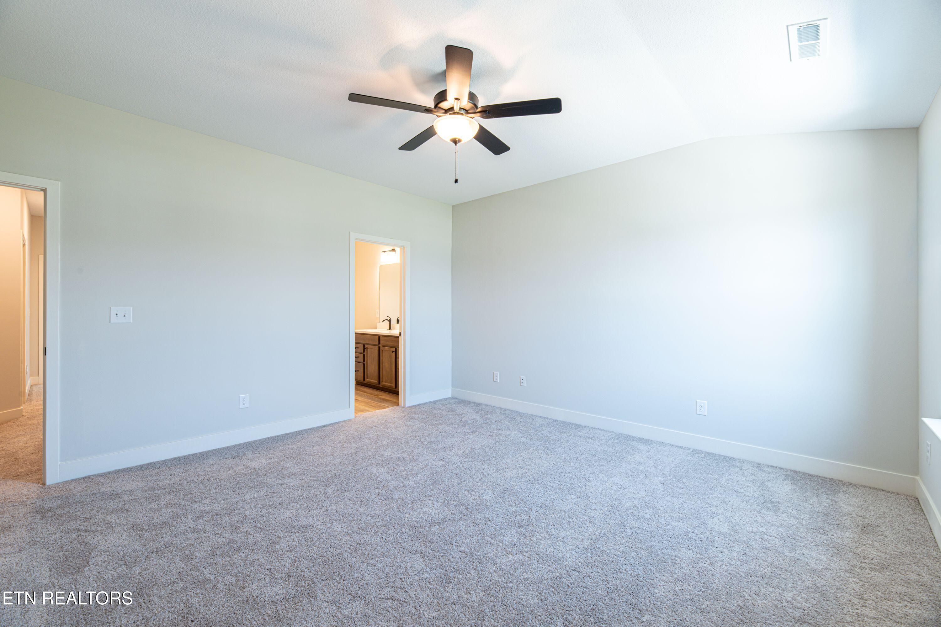8990 Keenberg Lane Knoxville TN 37931
