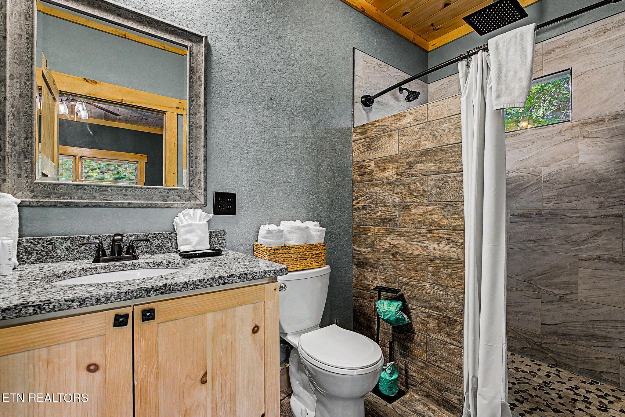 2489 Waldens Creek Road Sevierville TN 37862