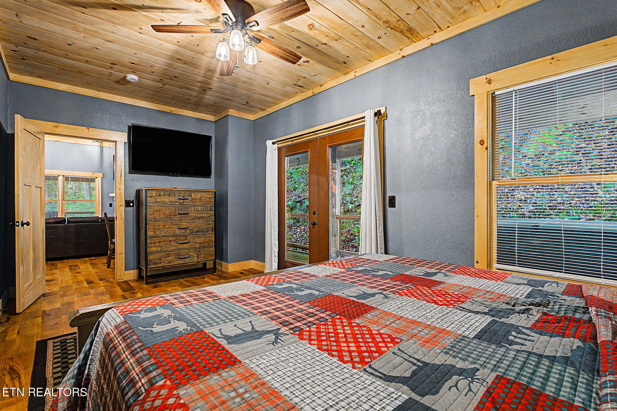 2489 Waldens Creek Road Sevierville TN 37862