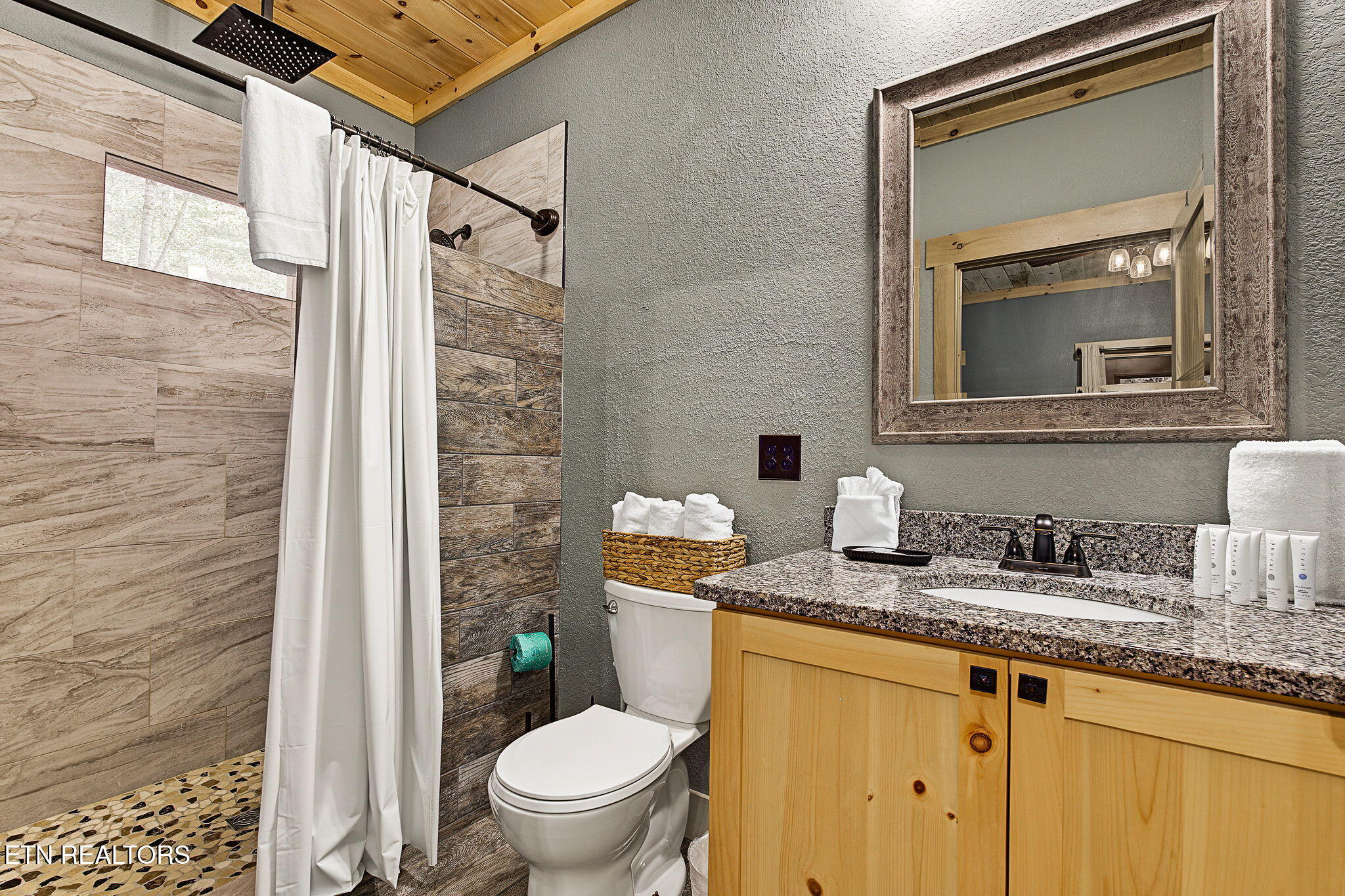 2489 Waldens Creek Road Sevierville TN 37862