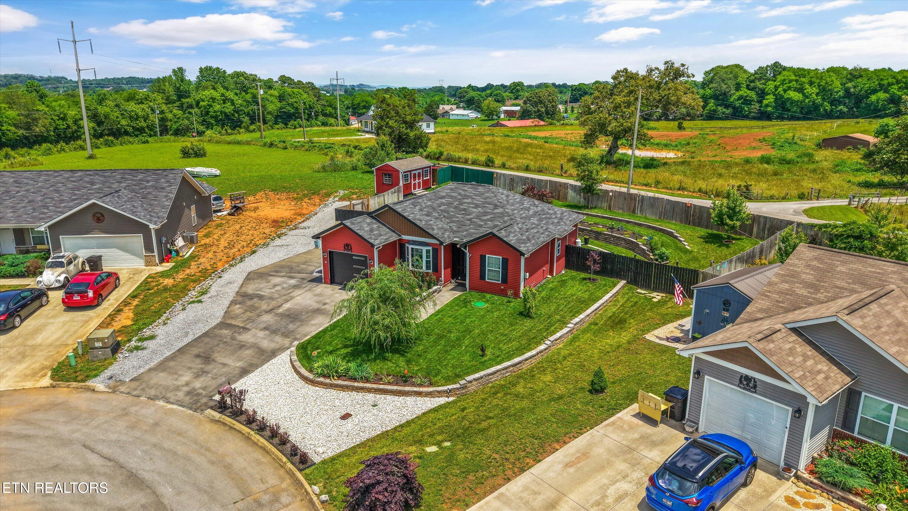 126 Hartfield Lane Loudon TN 37774