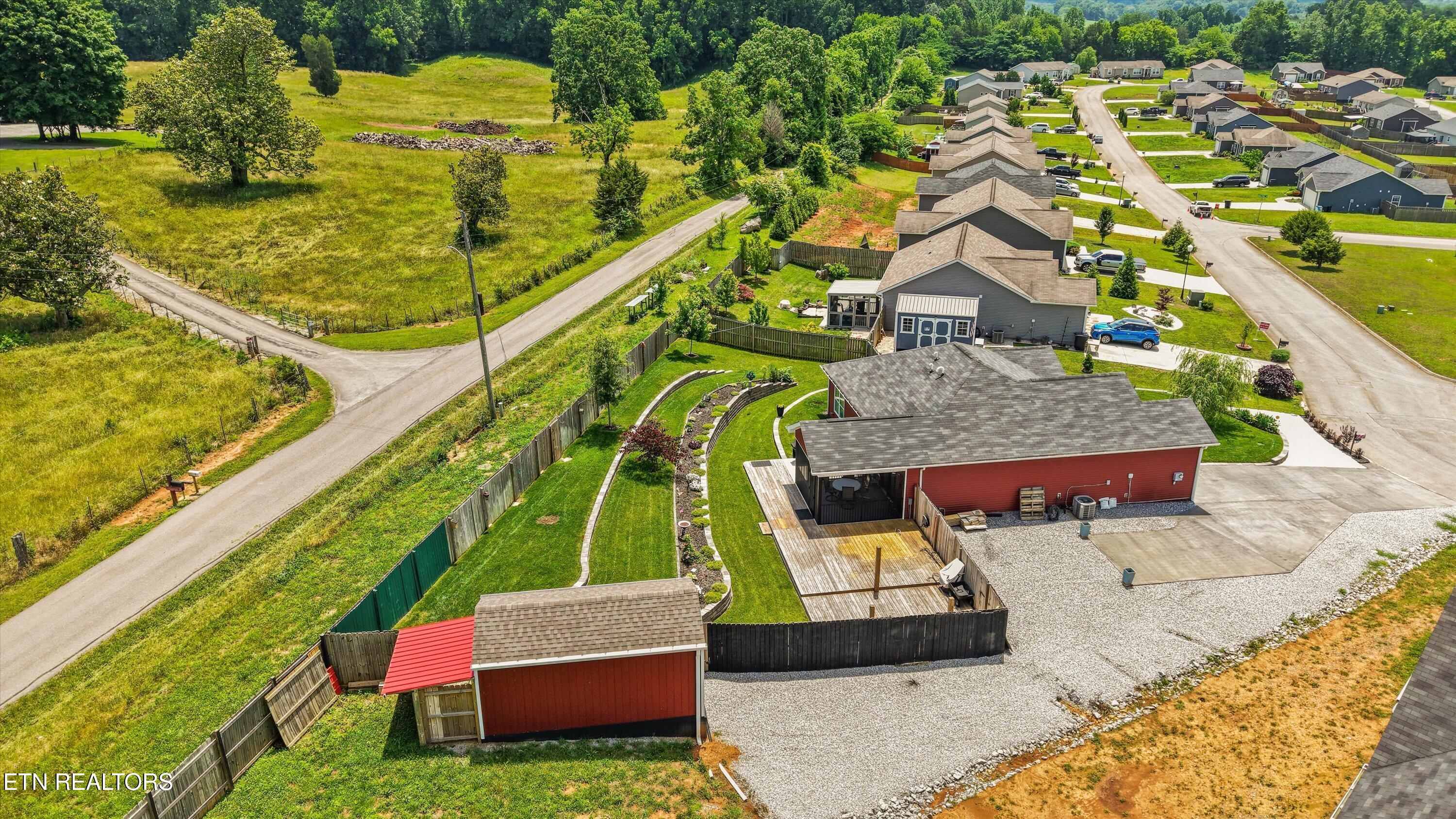 126 Hartfield Lane Loudon TN 37774